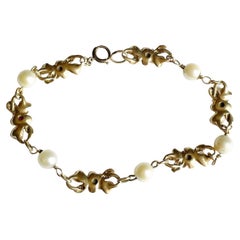 Art Neveau 14k Yellow Gold Antique Pearl and Flower Link Design with Ruby Center