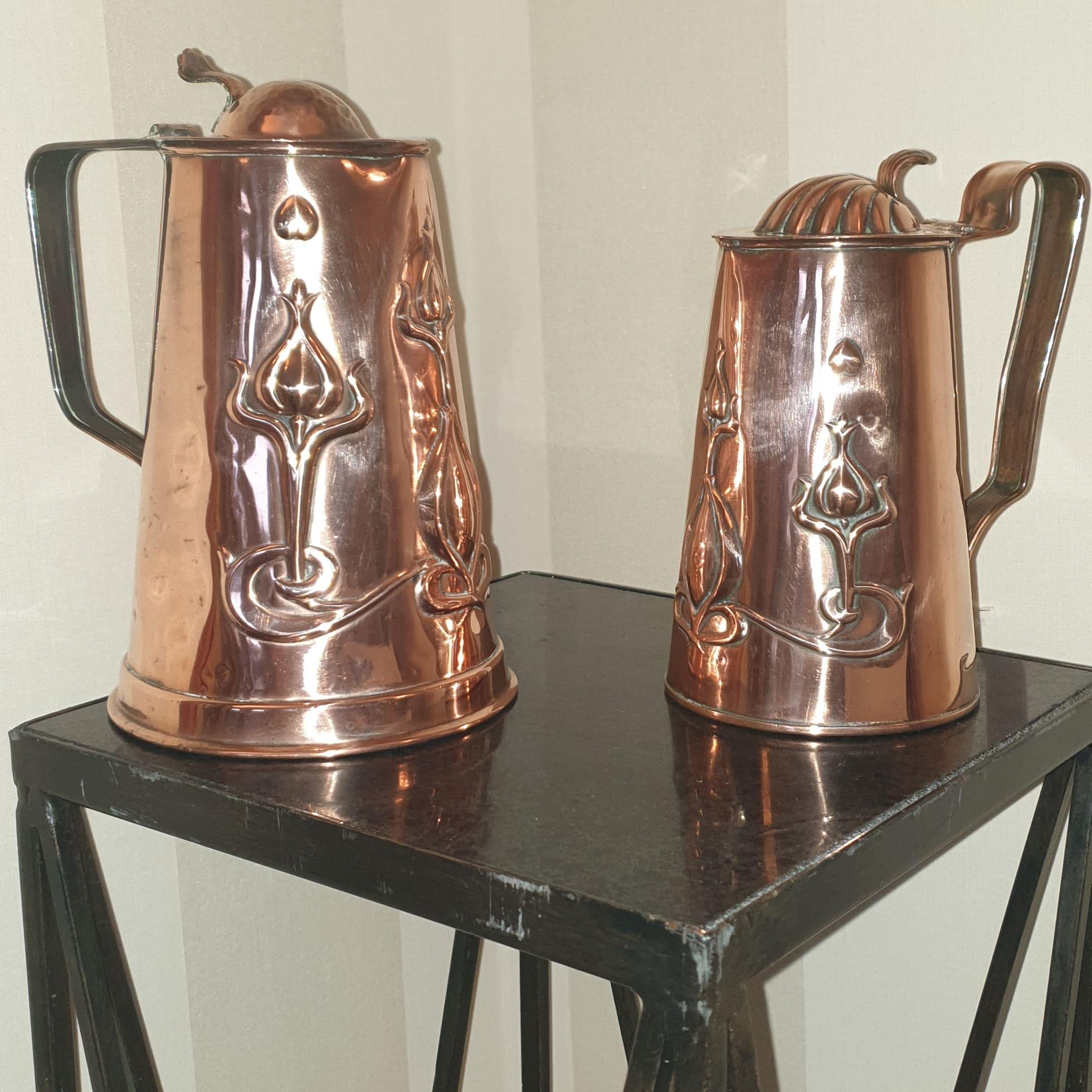 This is a pair of Art Nouveau Coffee pots dating from around 1900. They are not an identical pair but I am selling them as a pair. Hand made in tge UK around 1900 with the side motif decoration delightfully Art Nouveau. These items are practical as