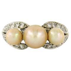 ART NOUVEAU Ring aus 14 Karat Weißgold mit Perlen und Diamanten bis zu 0,48 Karat