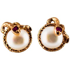 Art Nouveau 0.08 Carat Ruby Pearl Yellow Gold Stud Dangle "Snake" Earrings