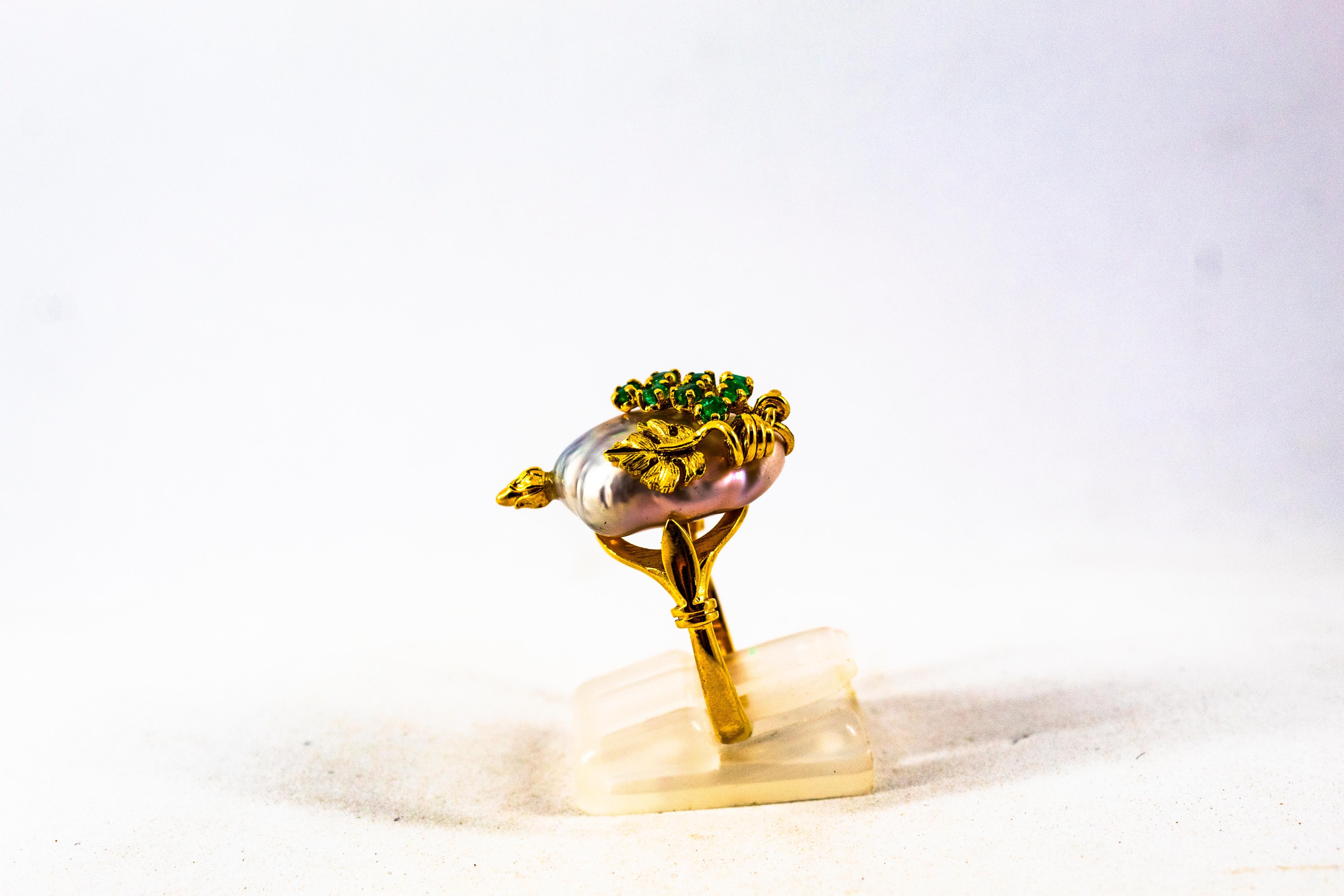 Women's or Men's Art Nouveau Style 0.20 Carat Emerald Pearl Yellow Gold Cocktail Ring