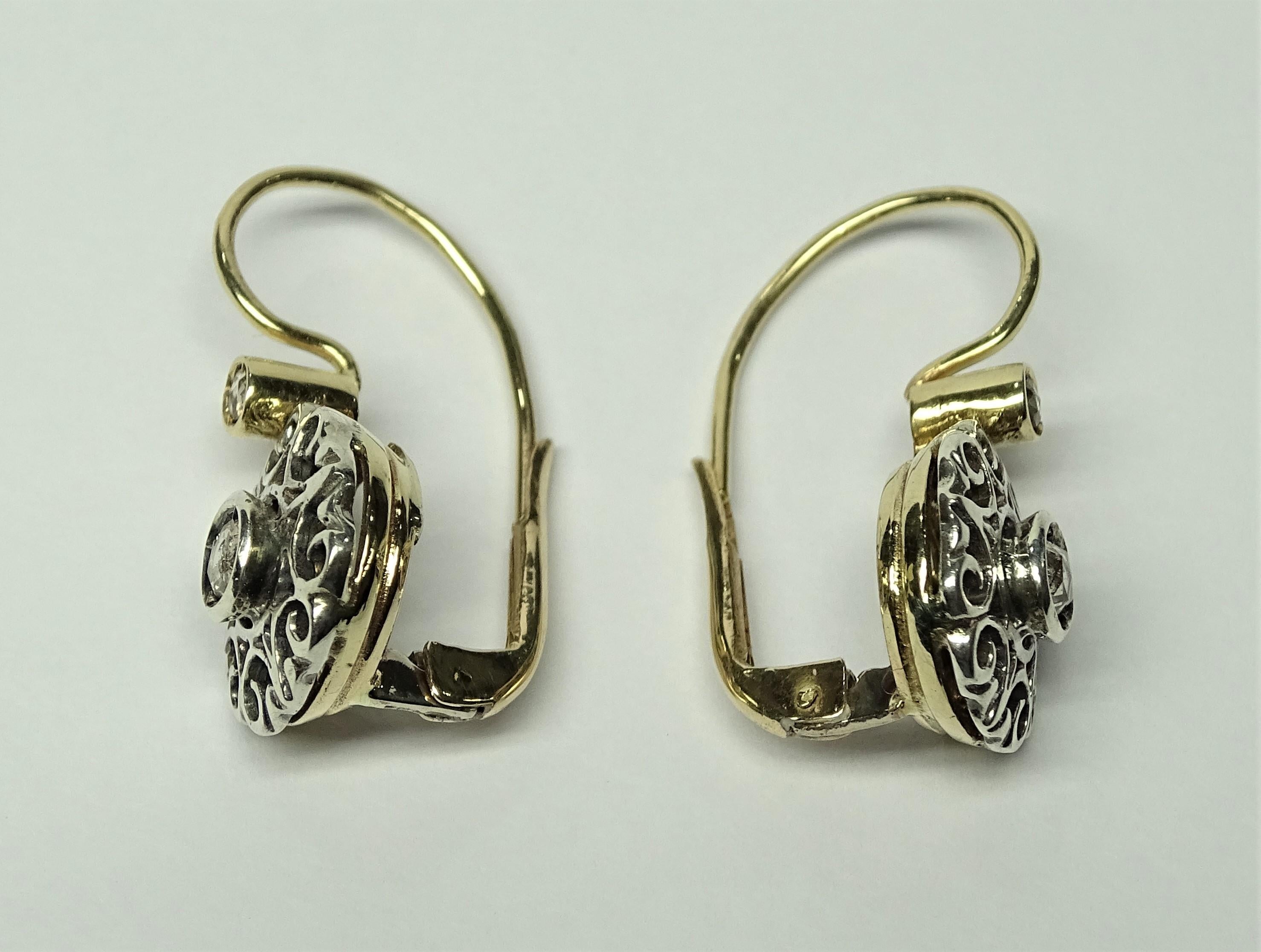Art Nouveau 0.28 Rose Cut Diamond 14 Karat Yellow Gold Lever-Back Earrings For Sale 3