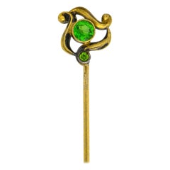 Antique Art Nouveau 0.40 Carat Demantoid Garnet Gold Stylized Whiplash Stickpin