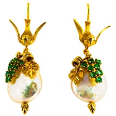 Vintage Art Nouveau 0.40 Carat Emerald Pearl Yellow Gold Stud Drop "Birds" Earrings