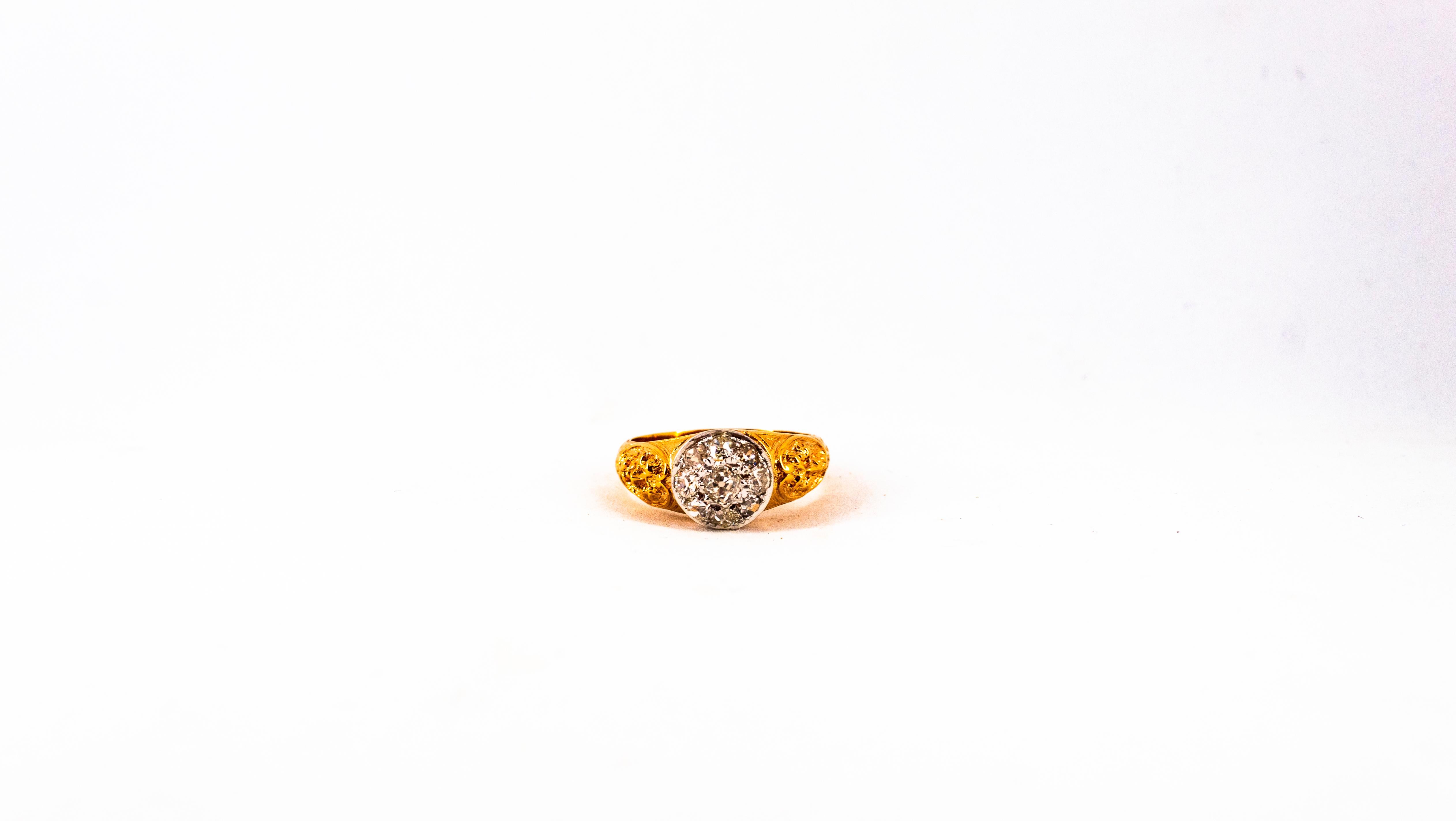 Anello da cocktail in oro giallo con diamante bianco vecchio taglio europeo da 0,85 carati Art Nouveau in vendita 3