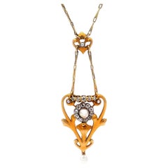 Collier pendentif en or 14K Art Nouveau 0.9 Carat Diamond Pearl circa 1905
