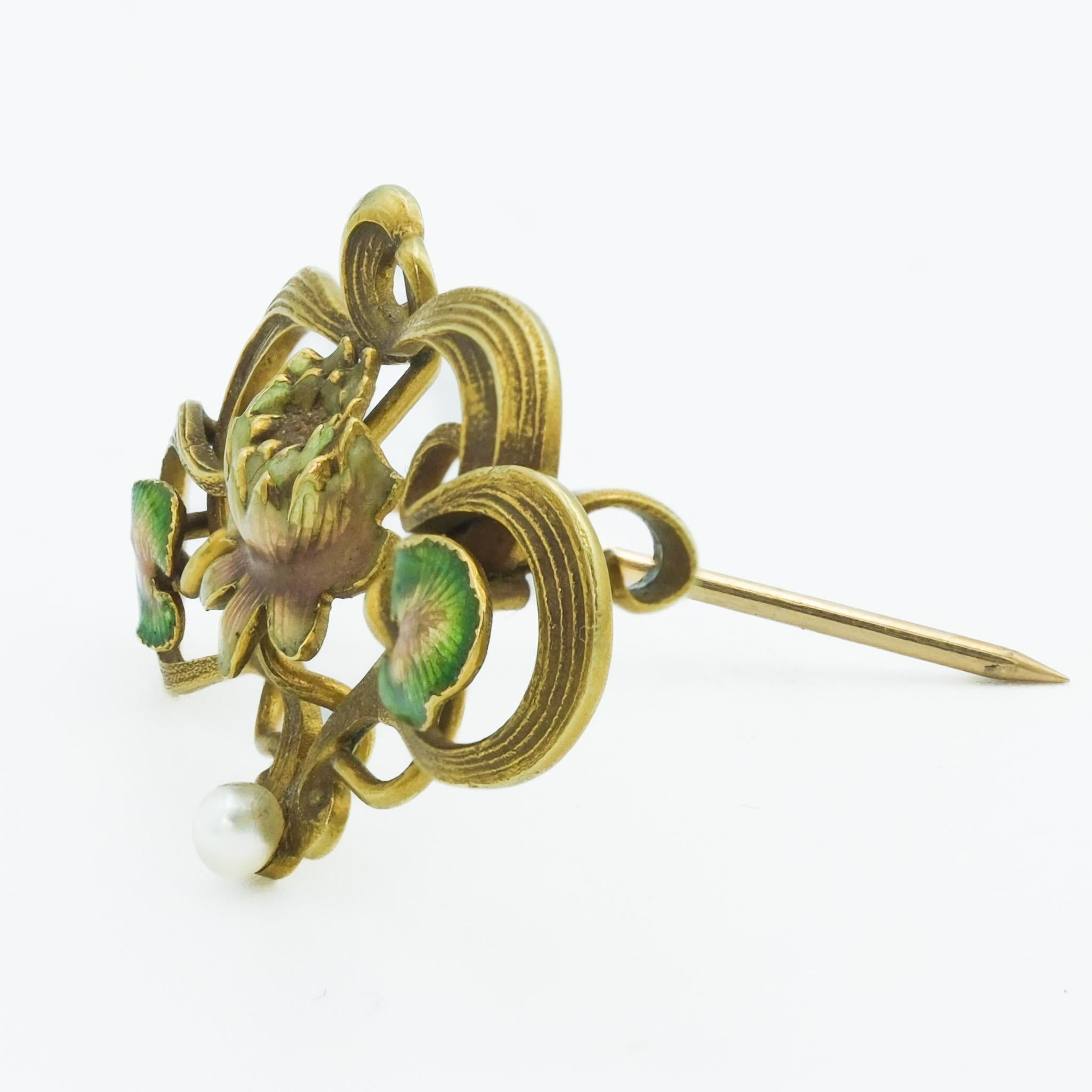 Art Nouveau Enamel Flower Pearl Brooch Pin Made in 10 Karat Yellow Gold In Good Condition For Sale In Fairfield, CT