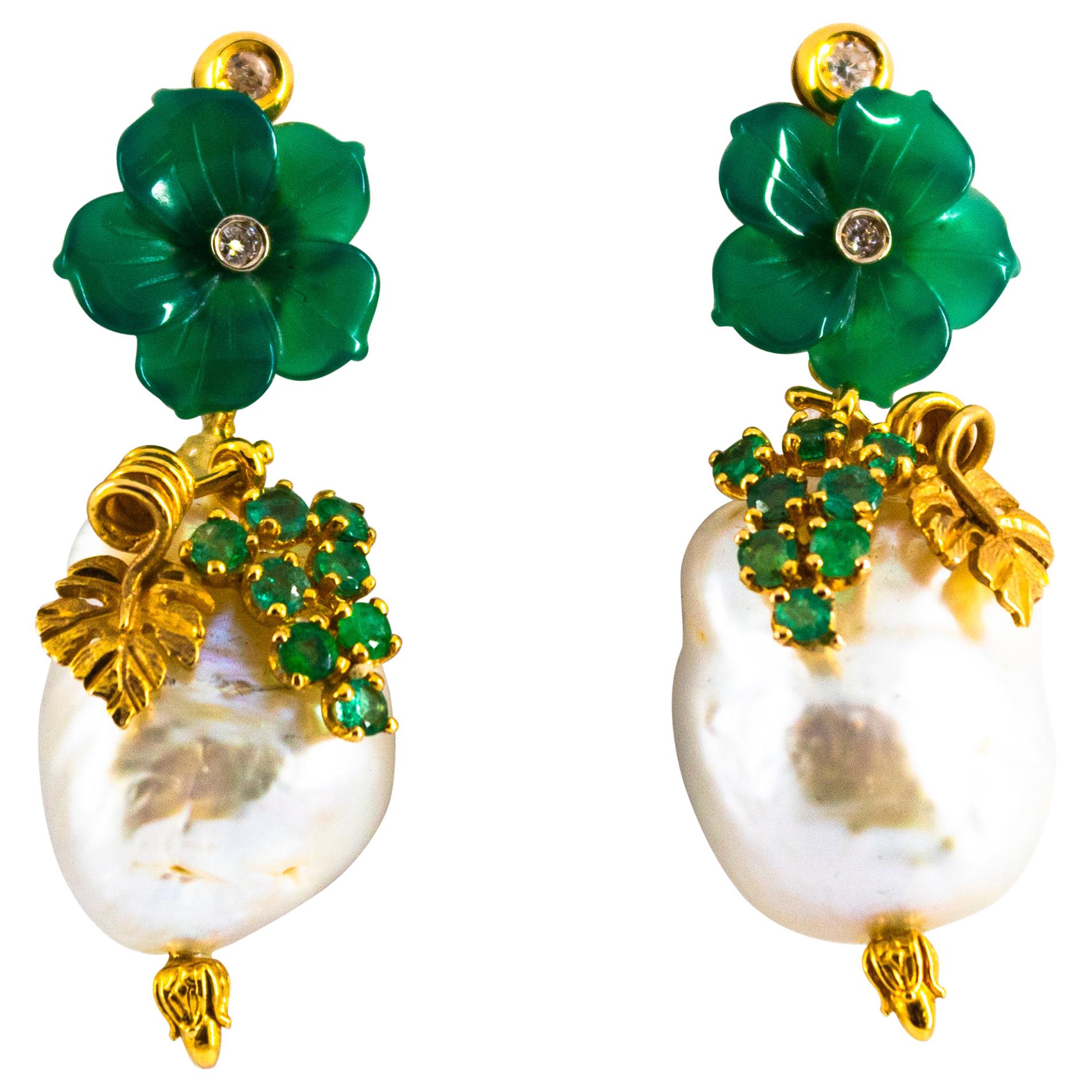 Art Nouveau 1.02 Carat White Diamond Emerald Agate Yellow Gold Flowers Earrings