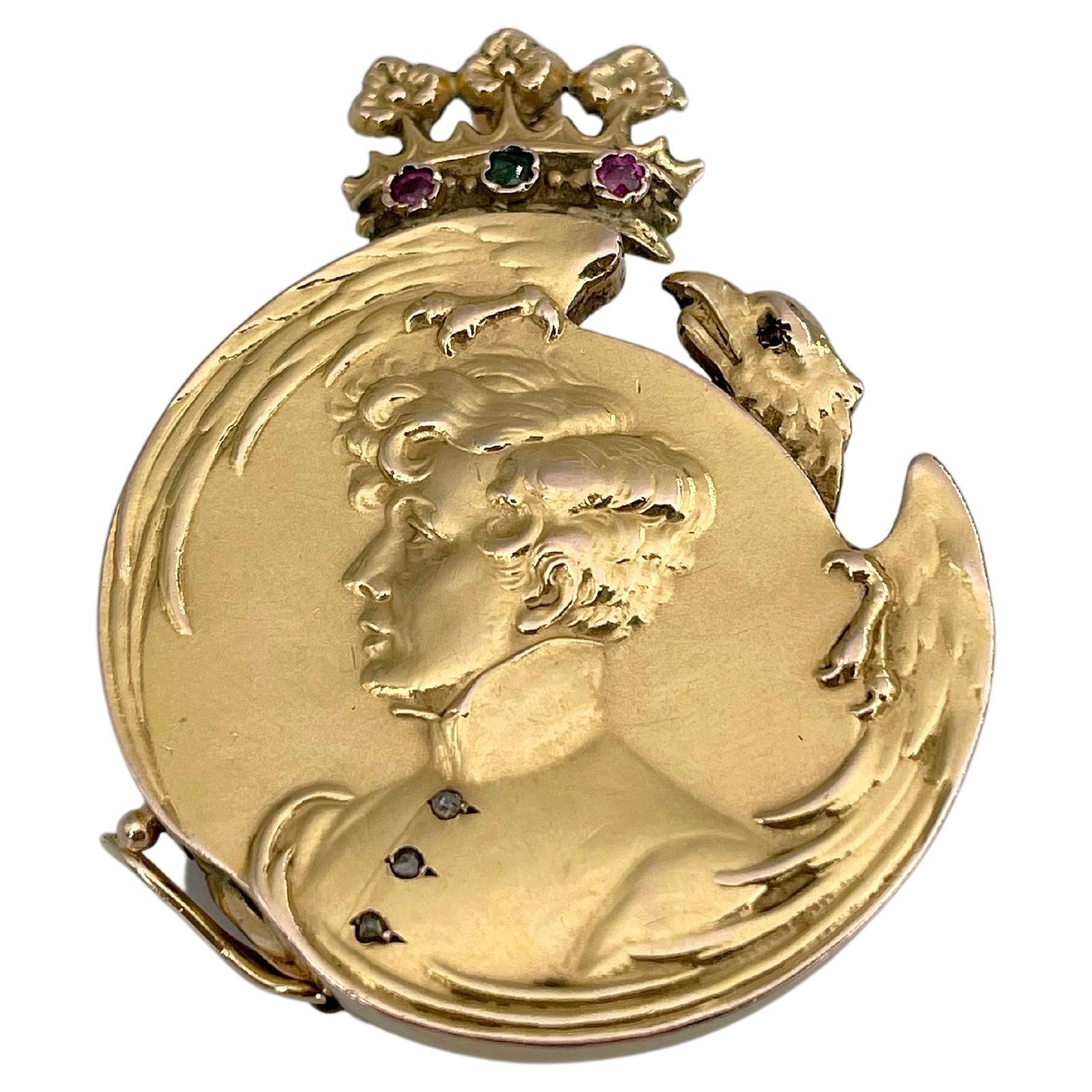 Jugendstil 14 Karat Gold Napoleon II. Porträt Krone Adler Medaillon Brosche im Angebot