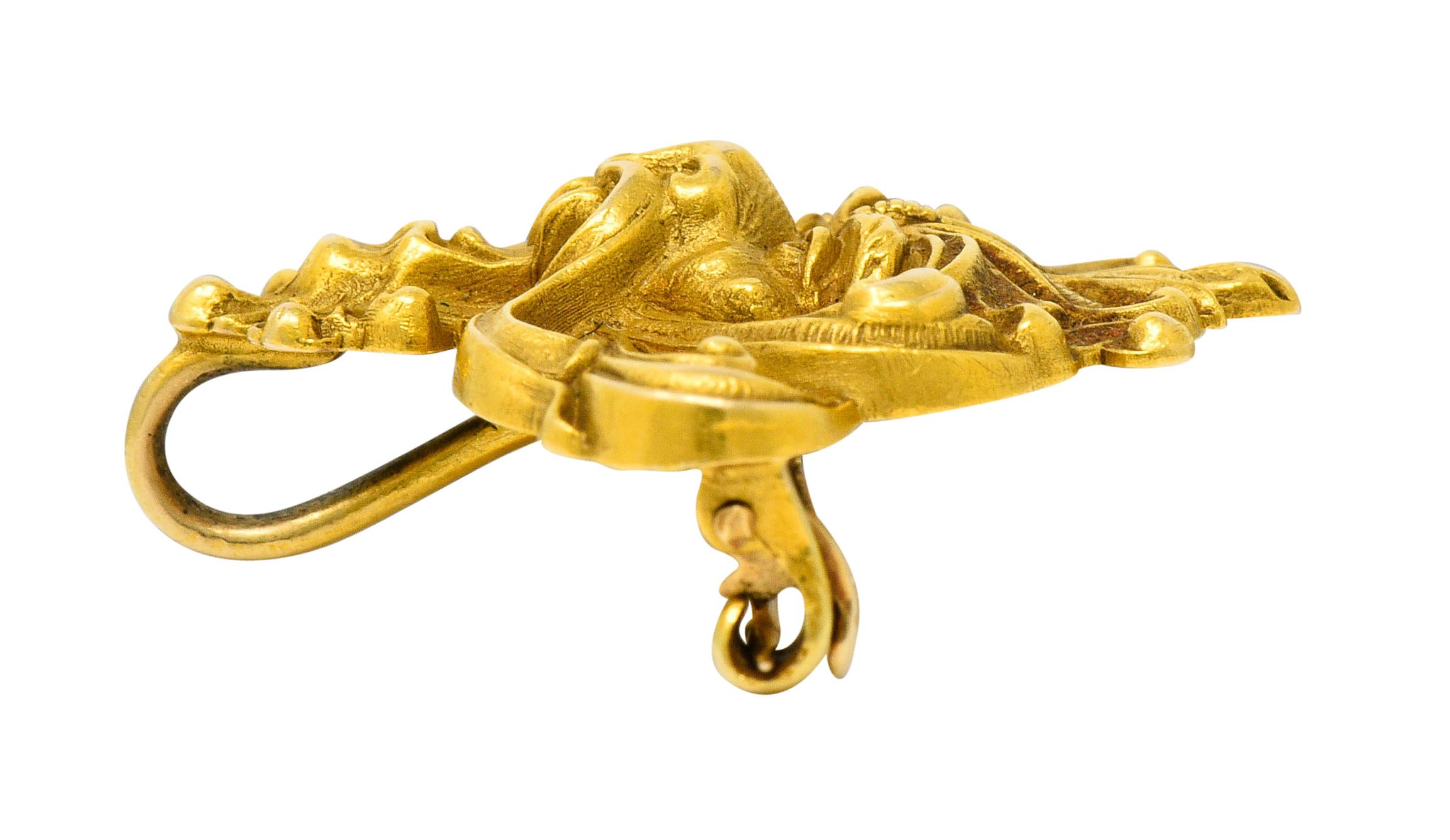 Art Nouveau 14 Karat Gold Whiplash Lion Brooch, circa 1905 3