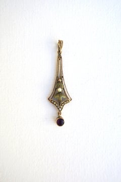 Art Nouveau 14 Karat Rose Gold Amethyst and Pearl Pendant Charm