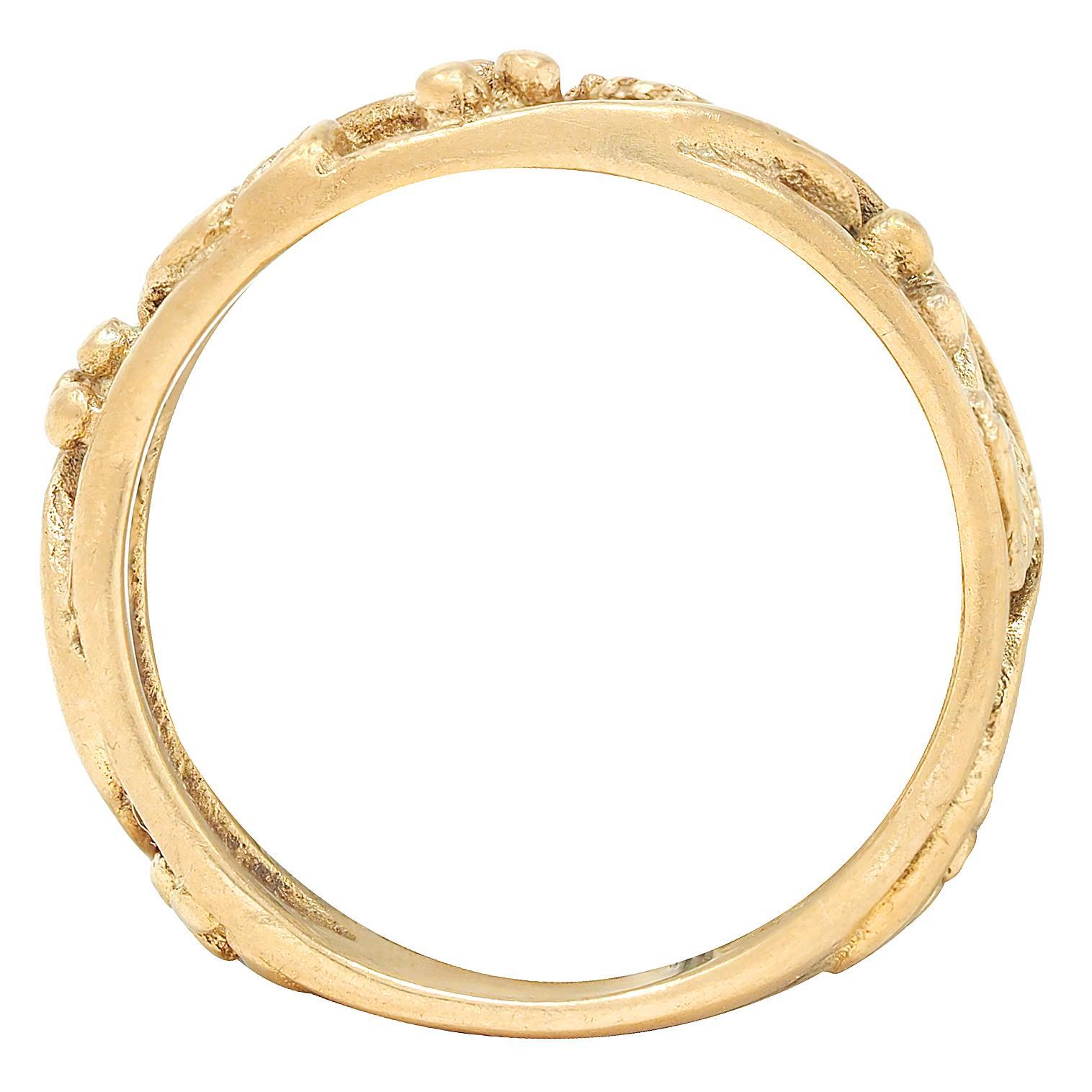 Bague en or jaune 14 carats avec anneau en or jaune 14 carats et vigne à enroulement en vente 1