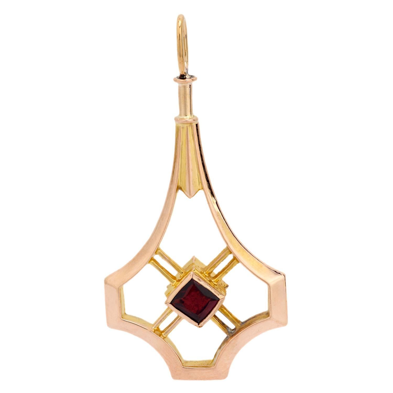 Ciondolo con granato Art Nouveau 14k In condizioni buone in vendita a Narberth, PA