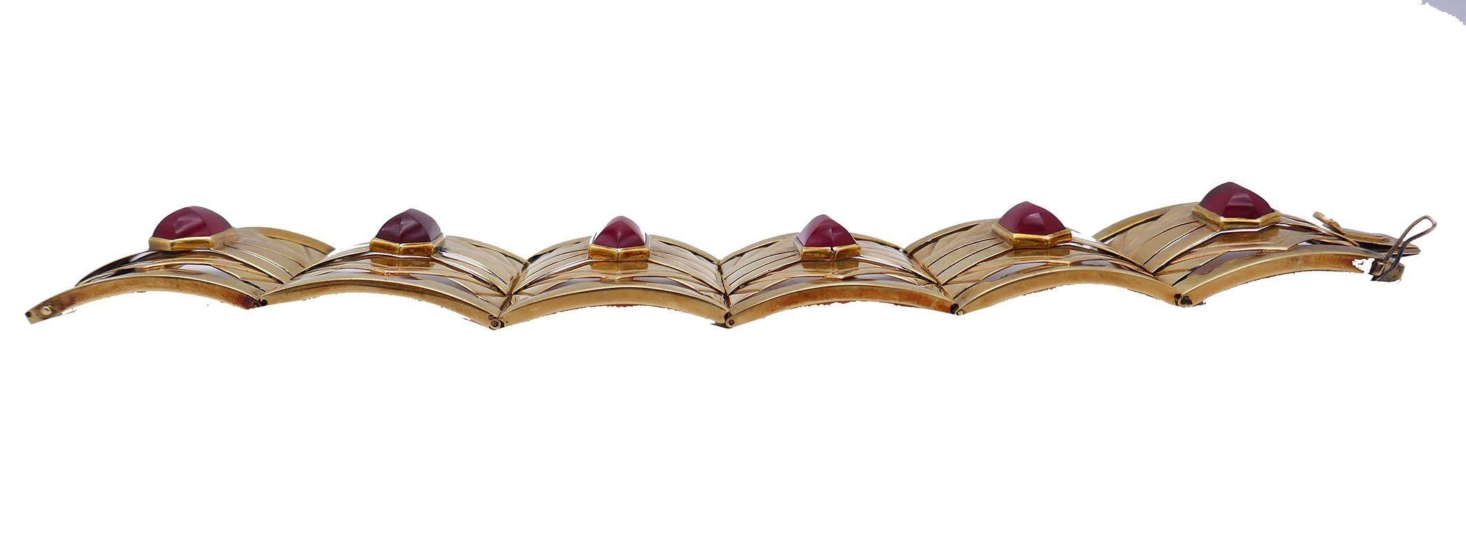 Women's or Men's Art Nouveau 14k Gold Carnelian Bracelet Estate Jewelry Antique For Sale