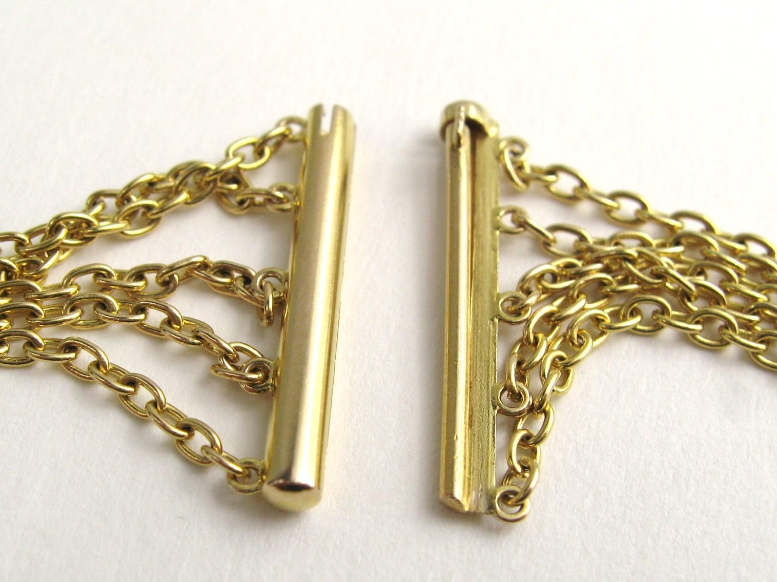 Round Cut Art Nouveau 14 Karat Gold Choker Peridot Necklace For Sale