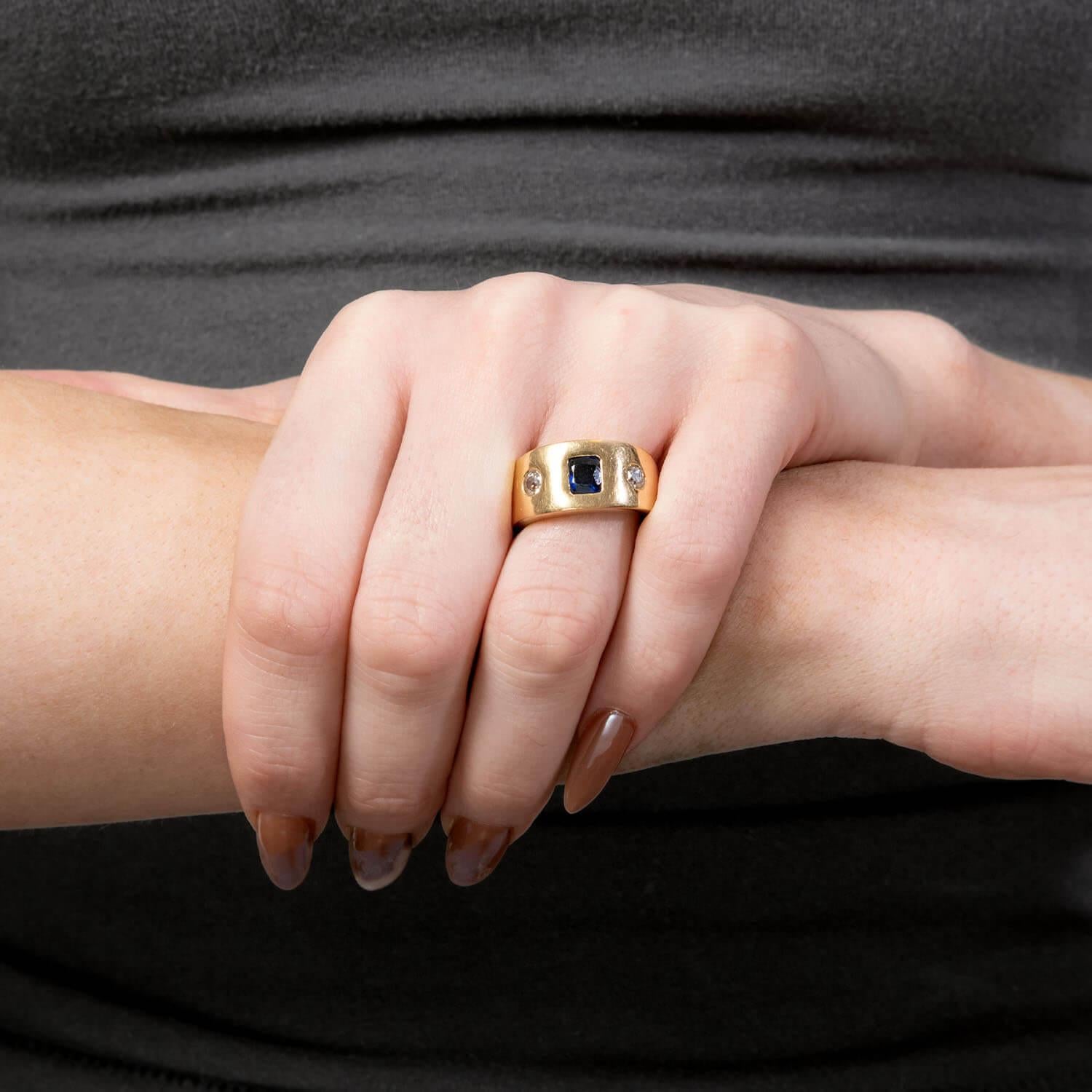Bague à monture affleurante en saphir et diamant Art Nouveau 14k Pour femmes en vente