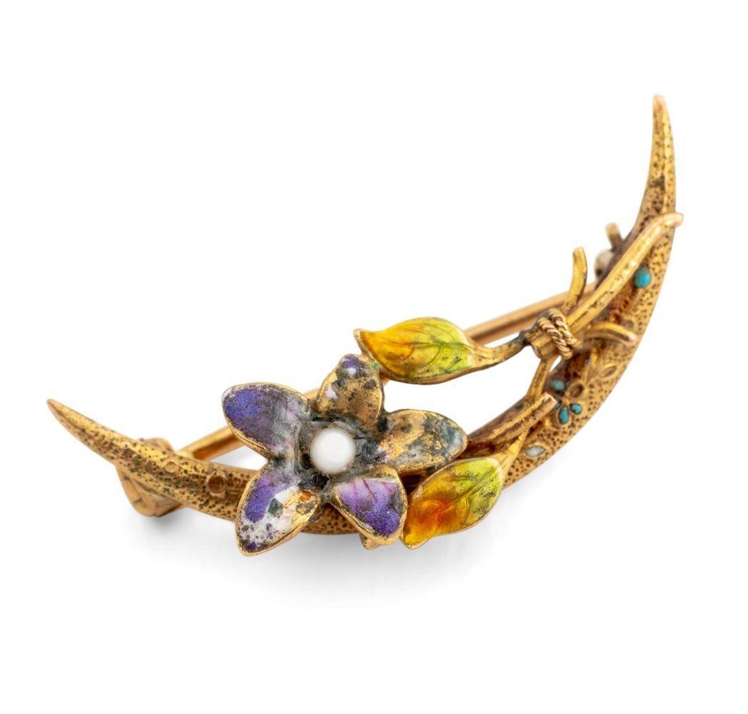 Art Nouveau 14K Yellow Gold Enamel Baroque Pearl Flower and Moon Motif Brooch For Sale 7