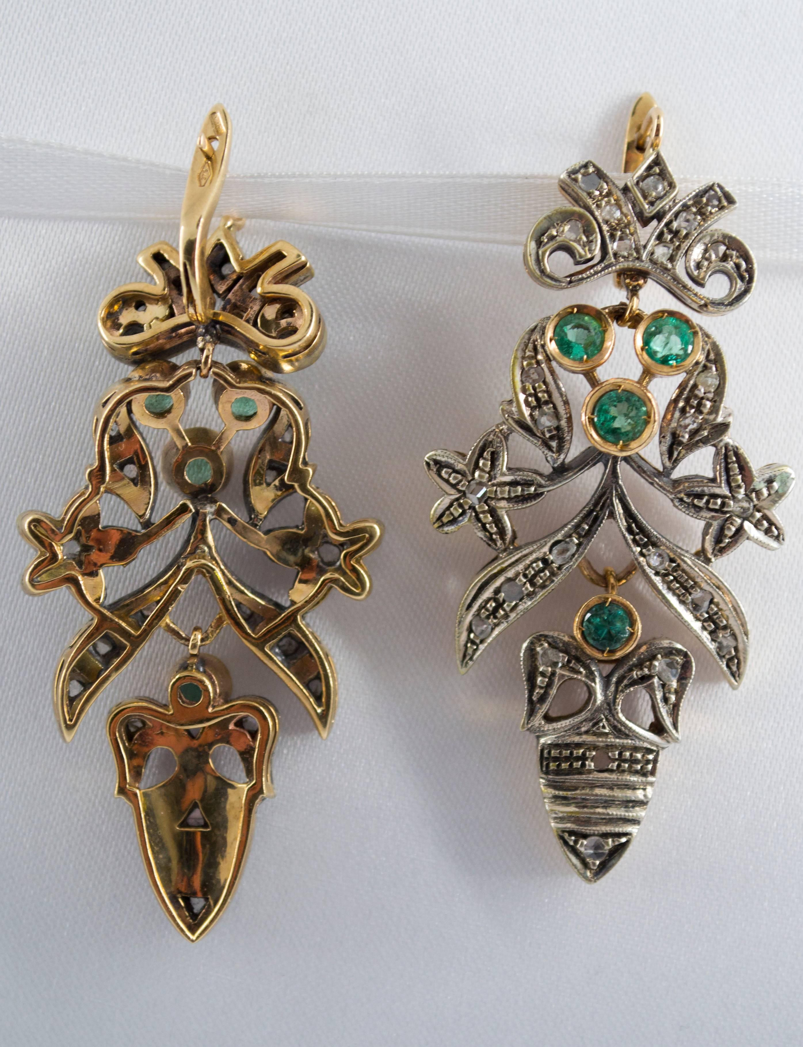 Women's or Men's Art Nouveau 1.60 Carat Emerald 0.60 Carat White Diamond Yellow Gold Earrings