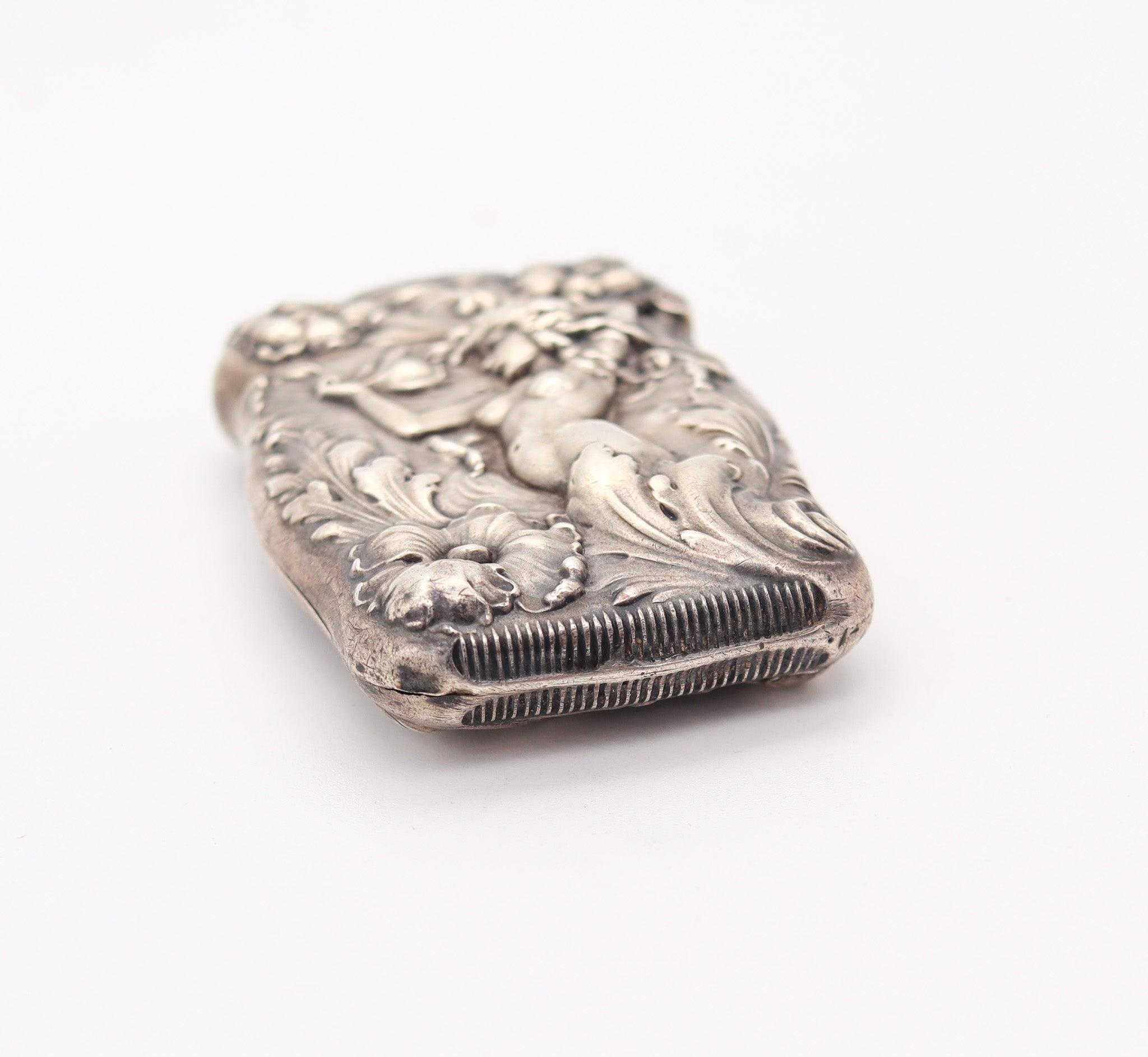 American ART-NOUVEAU 1890 Vesta Matches Box With Floriated Repousse In .925 Sterling For Sale