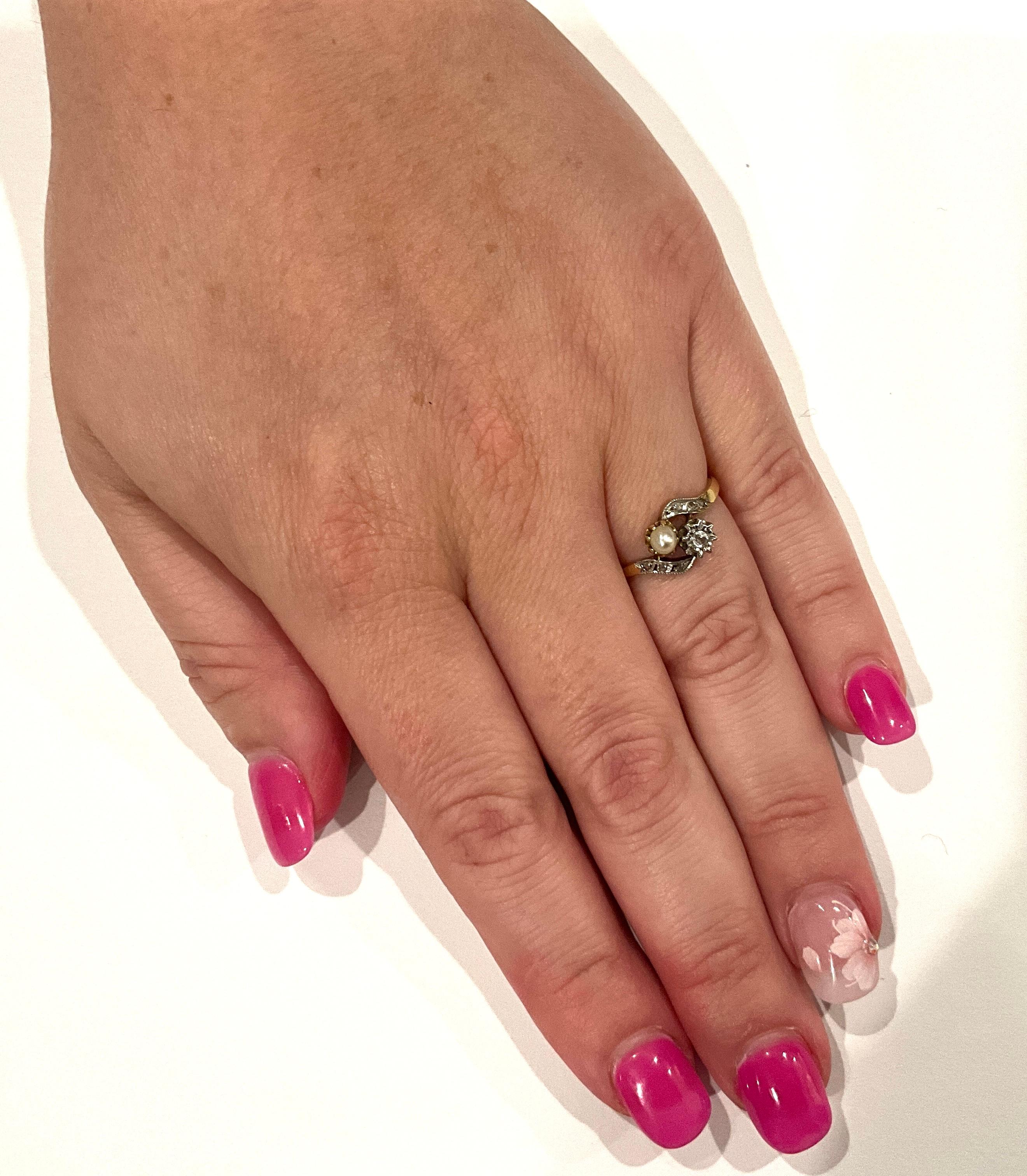 Art Nouveau 18ct & Platinum Flower Sprig Ring with Diamonds & a Natural Pearl en venta 13