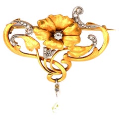Art Nouveau 18K Gold Diamond and Oriental Pearl Brooch circa 1905