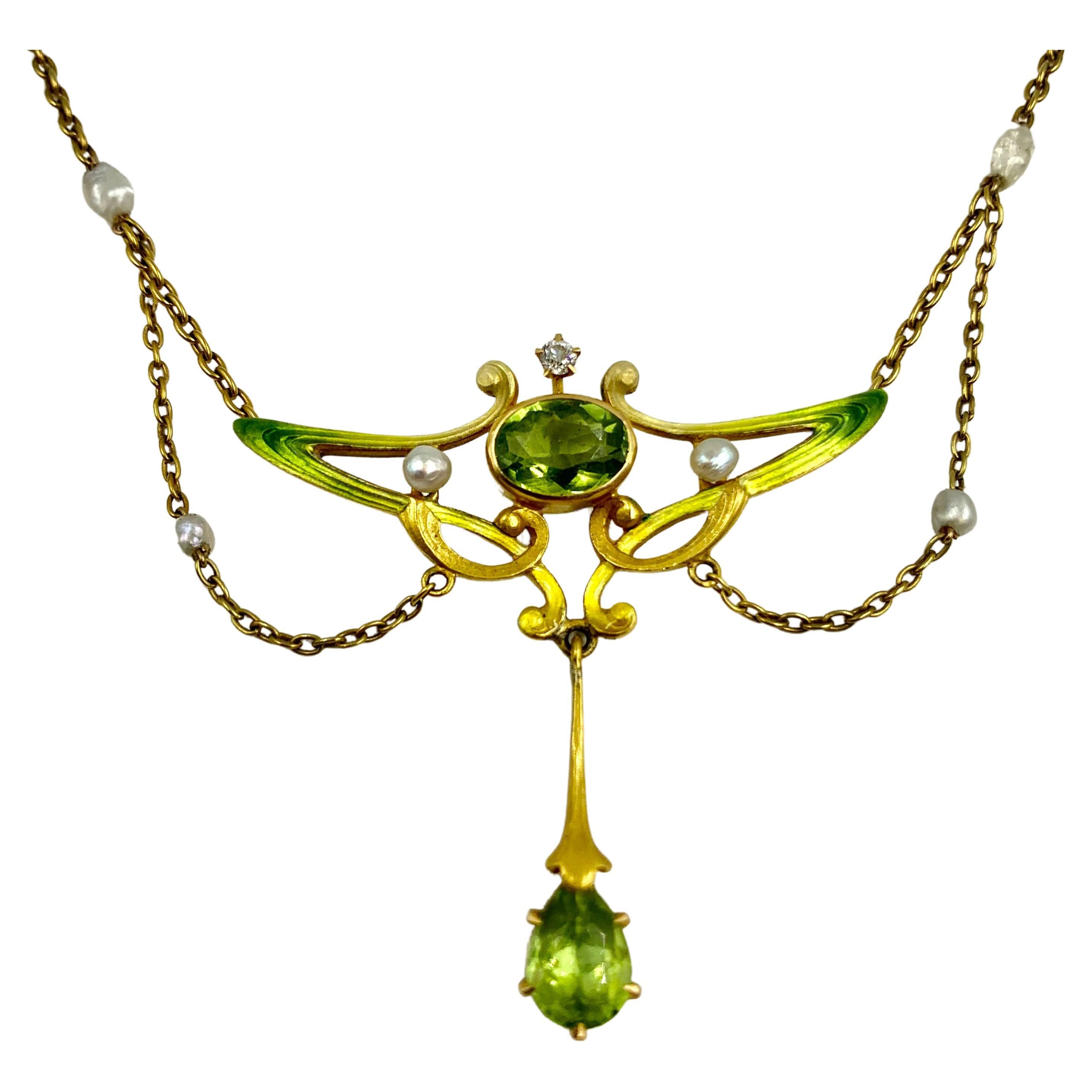 Halskette im Jugendstil, 18 Karat Gold Ombre Emaille Peridot Perle Diamant, um 1900 im Angebot