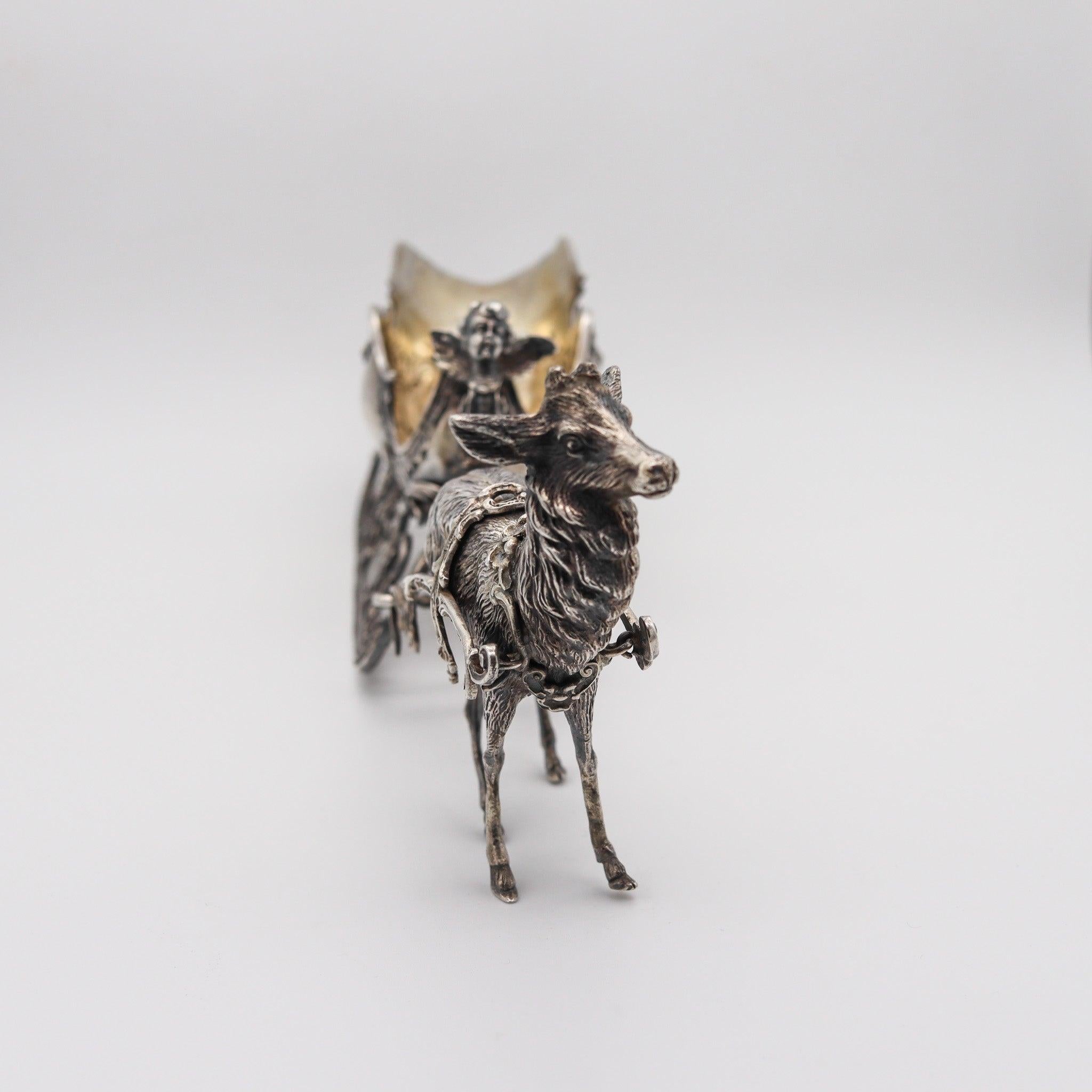 ART NOUVEAU 1900 Antique German Spoon Rest In .935 Silver With Reindeer & Sleigh In Good Condition In Miami, FL