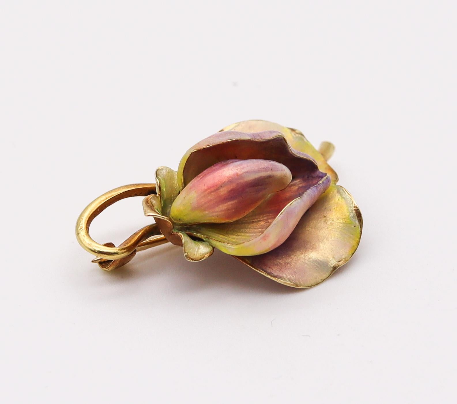 Edwardian art nouveau enamel Orchid brooch.

An exceptional three-dimensional piece, created in America during the Edwardian and the Art Nouveau periods, back in the 1901-1910. This rare beautiful pin brooch has been carefully crafted in solid