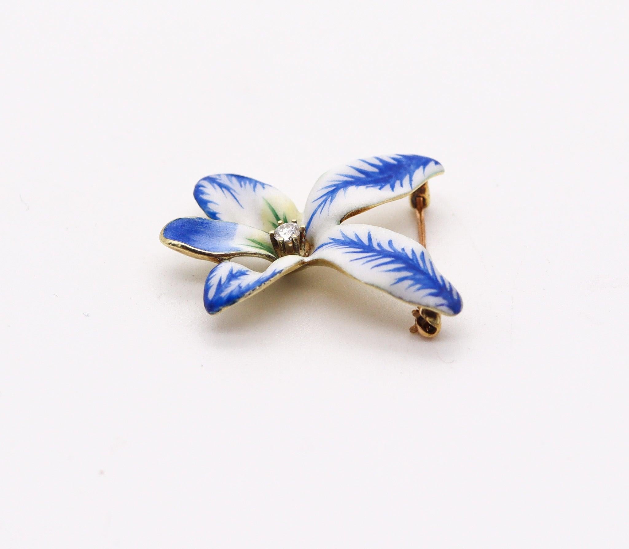 Taglio antico europeo ART NOUVEAU 1900 Edwardiano Fiore di orchidea smaltato in oro 14Kt con diamante in vendita