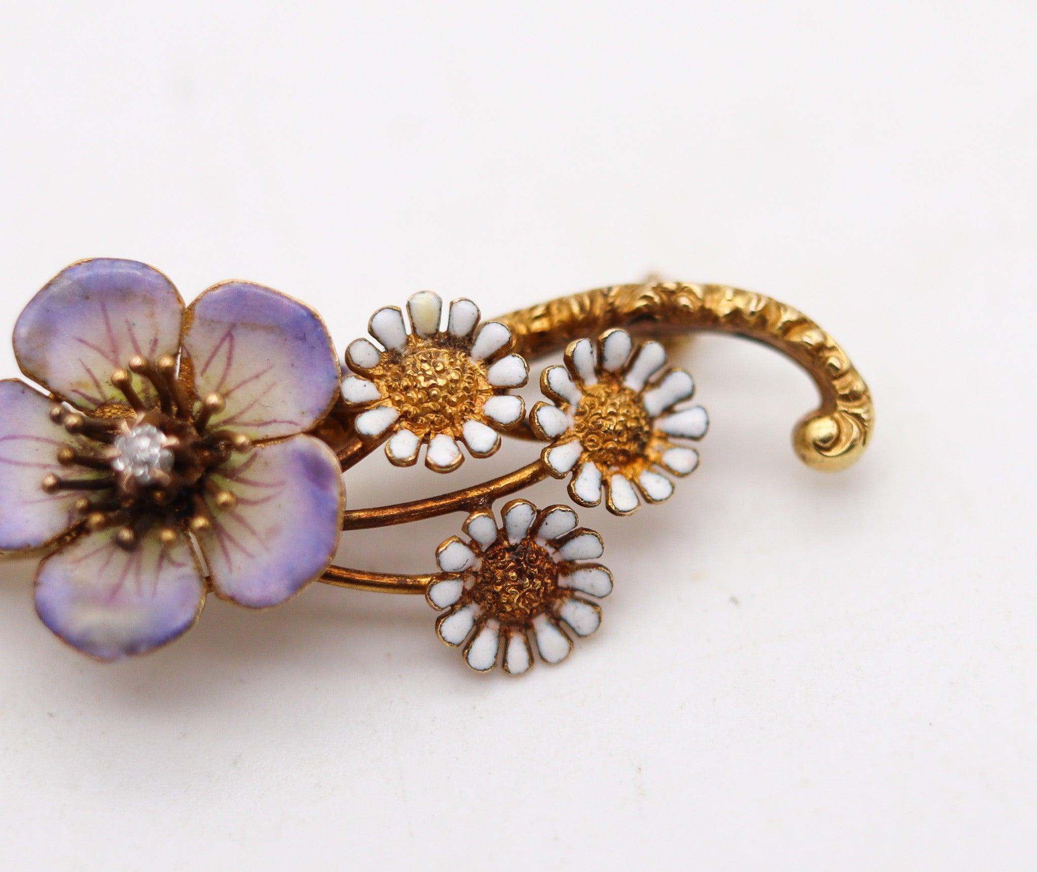 ART NOUVEAU 1900 Edwardian Enameled Flowers Brooch In 18Kt Gold With Diamond In Excellent Condition For Sale In Miami, FL