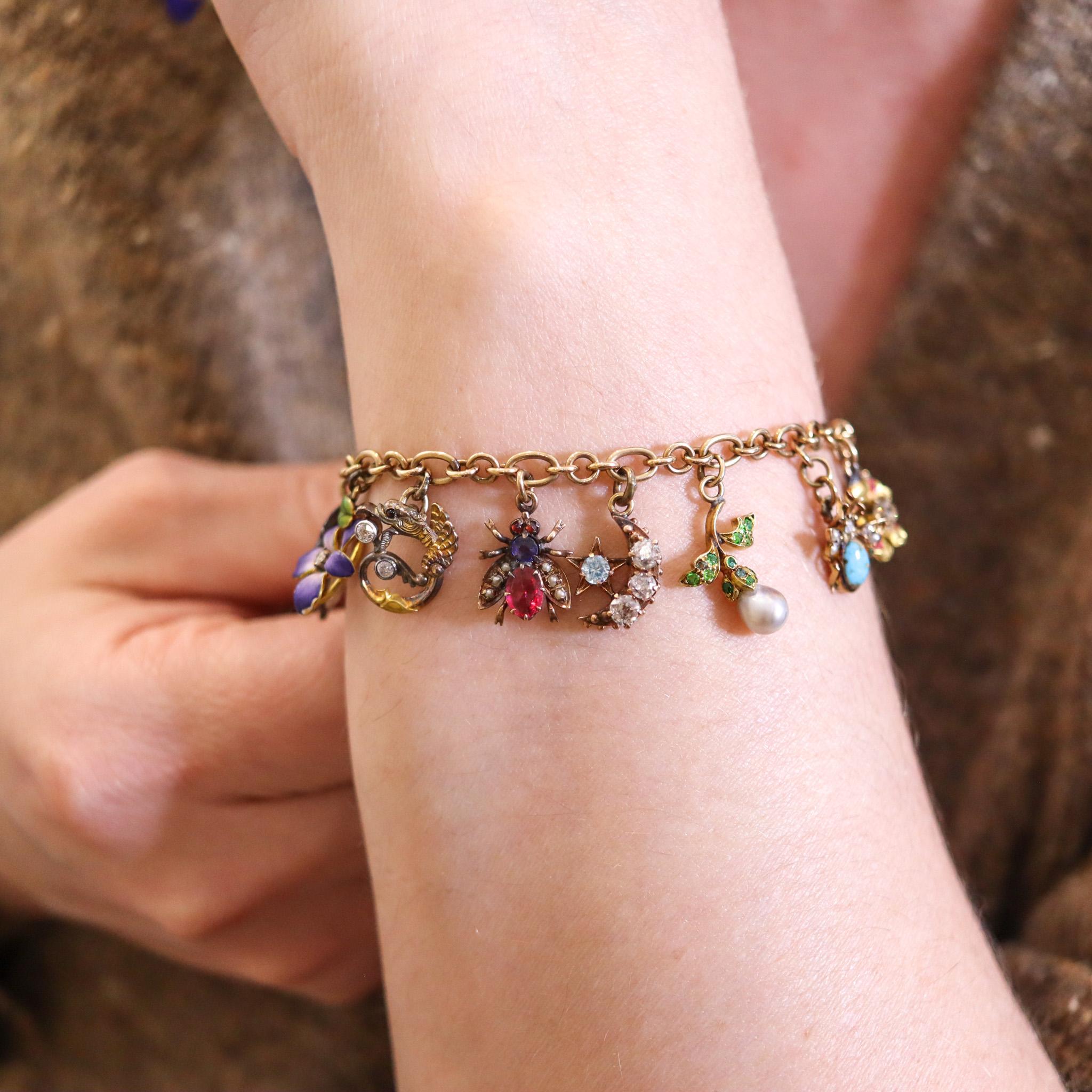 Art Nouveau 1910 Charms Bracelet In 14Kt Gold With Multi Gemstones And Enamels For Sale 4