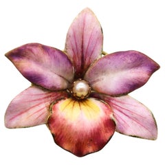 ART NOUVEAU 1910 Edwardian Enamel Orchid Flower In 14Kt Gold With White Pearl
