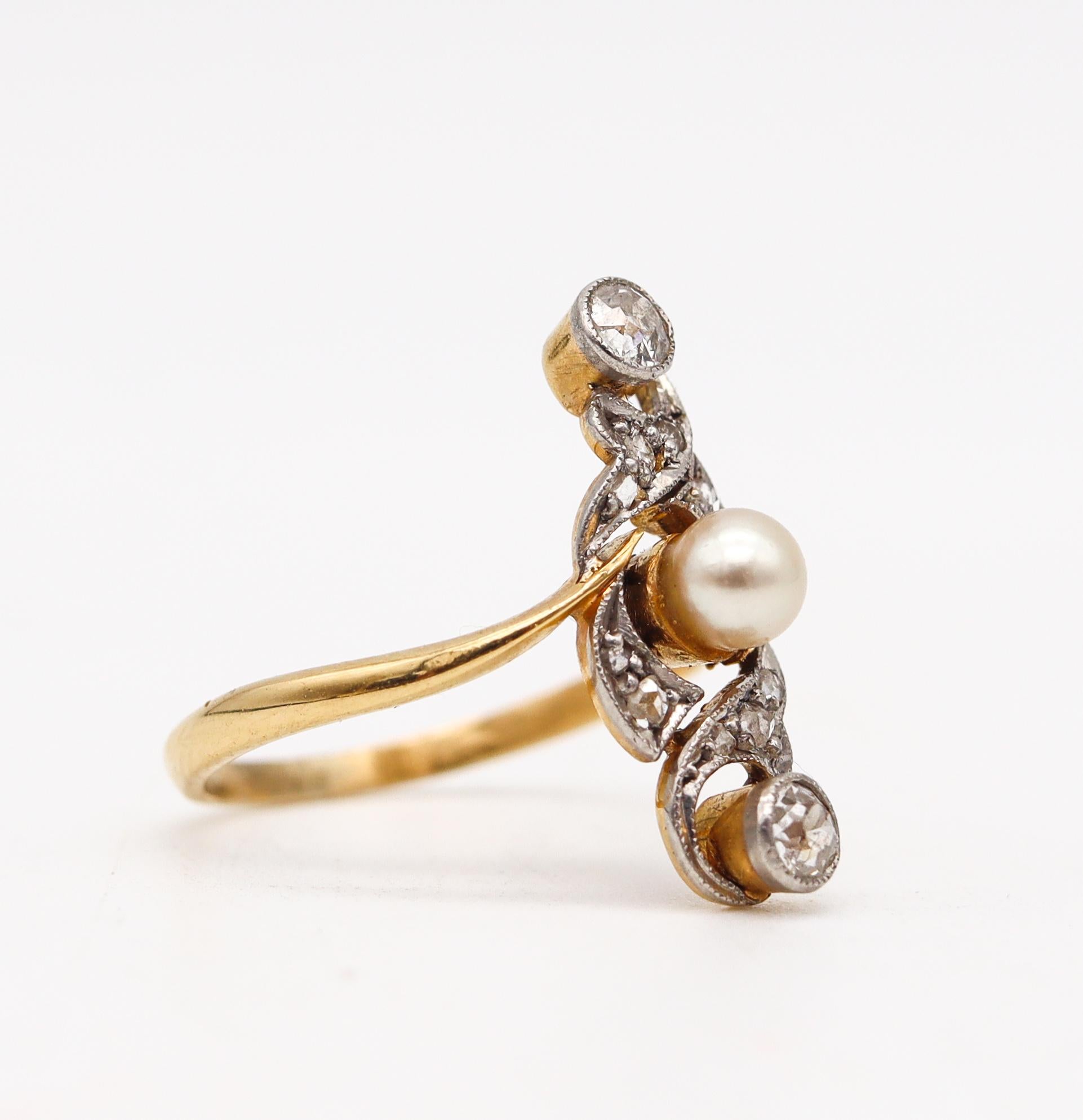 Art Nouveau 1910 Edwardian Natural Pearl Ring in 18Kt Gold with Rose Cut Diamond In Good Condition In Miami, FL