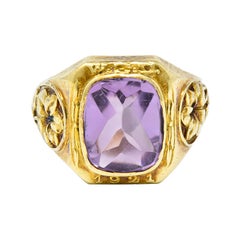 Art Nouveau 1921 Tiffany & Co. Amethyst 18 Karat Gold Floral Ring