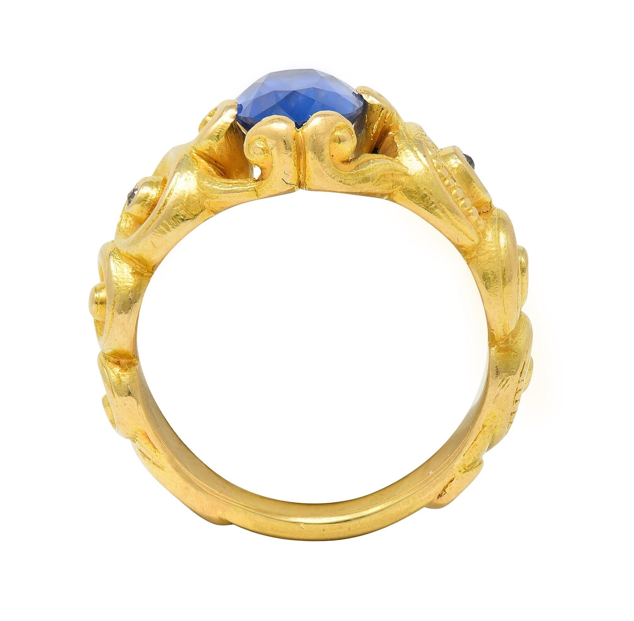 Art Nouveau 2.25 CTW Sapphire Diamond 18 Karat Yellow Gold Antique Swirl Ring For Sale 6