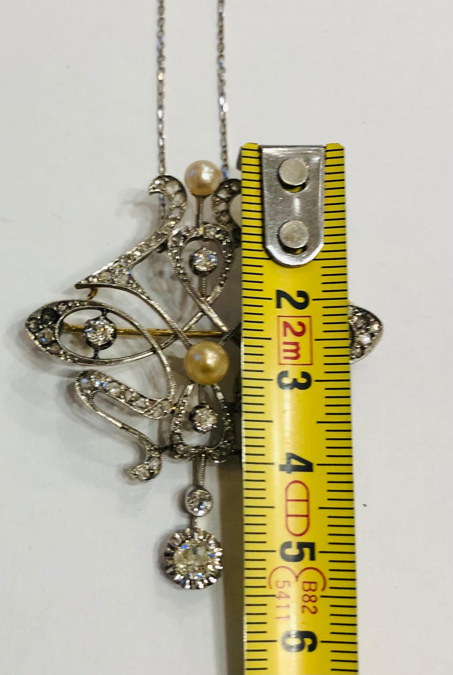 Art Nouveau 2.3 Carat Diamonds and Pearls Platinum Pendant-Brooch For Sale 5