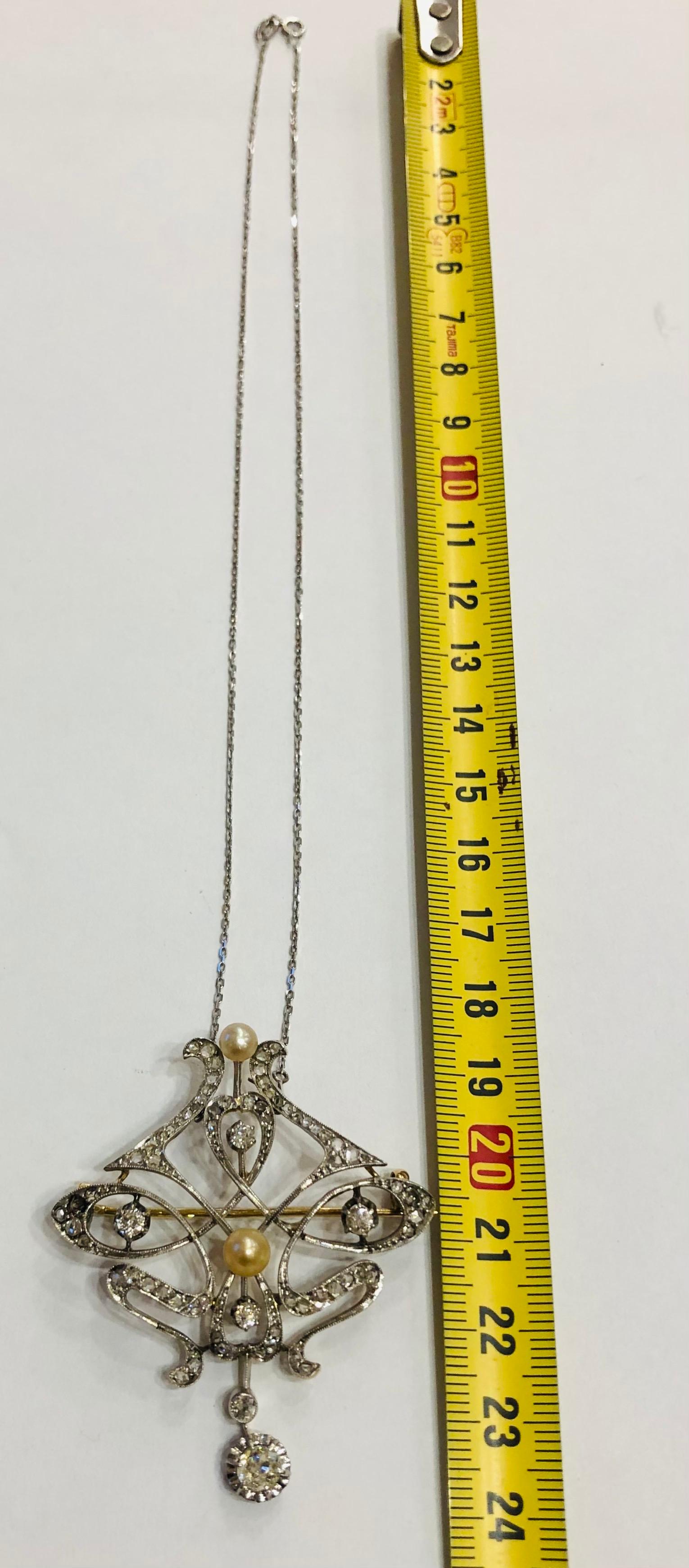 Art Nouveau 2.3 Carat Diamonds and Pearls Platinum Pendant-Brooch For Sale 6