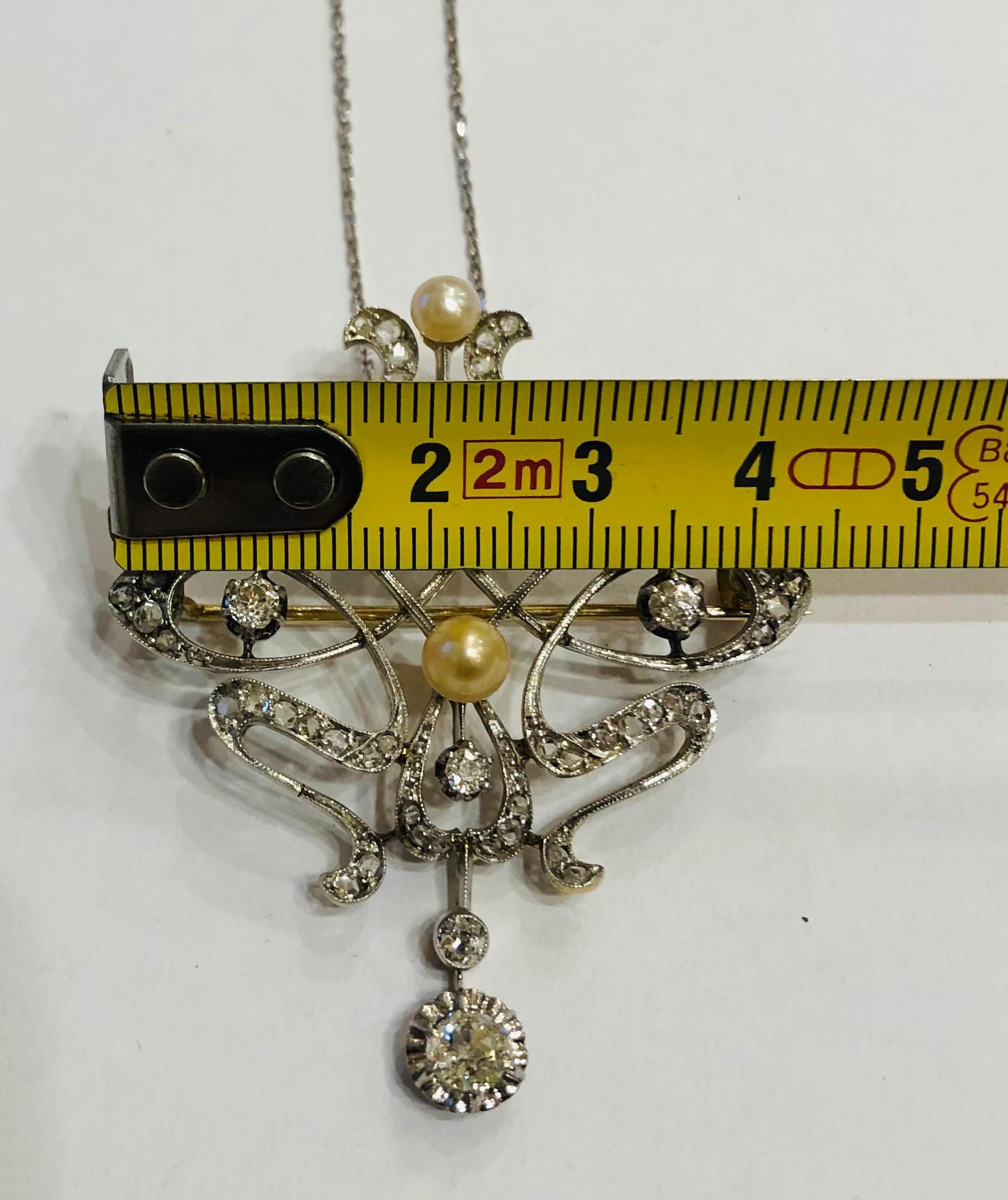 Art Nouveau 2.3 Carat Diamonds and Pearls Platinum Pendant-Brooch For Sale 4
