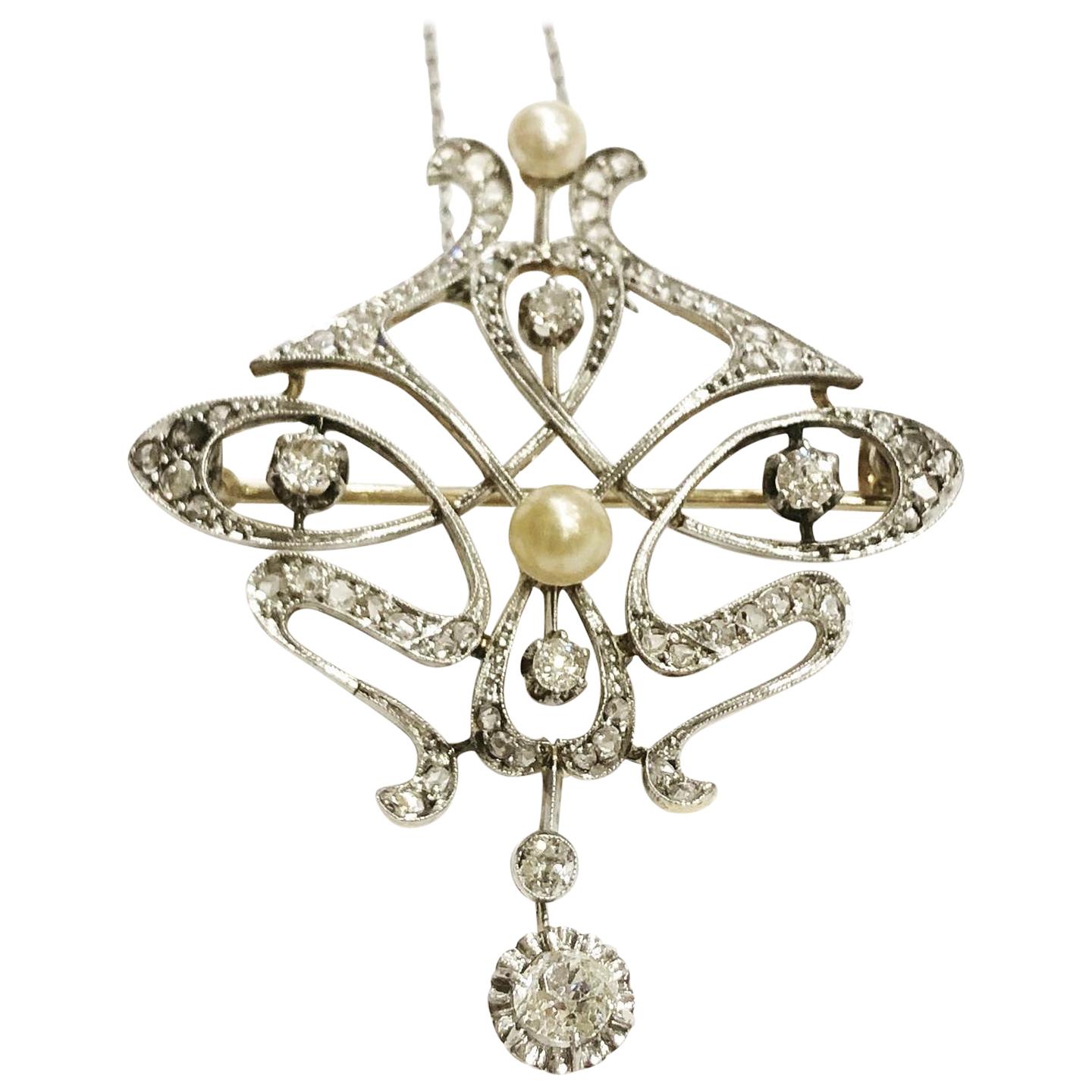 Art Nouveau 2.3 Carat Diamonds and Pearls Platinum Pendant-Brooch