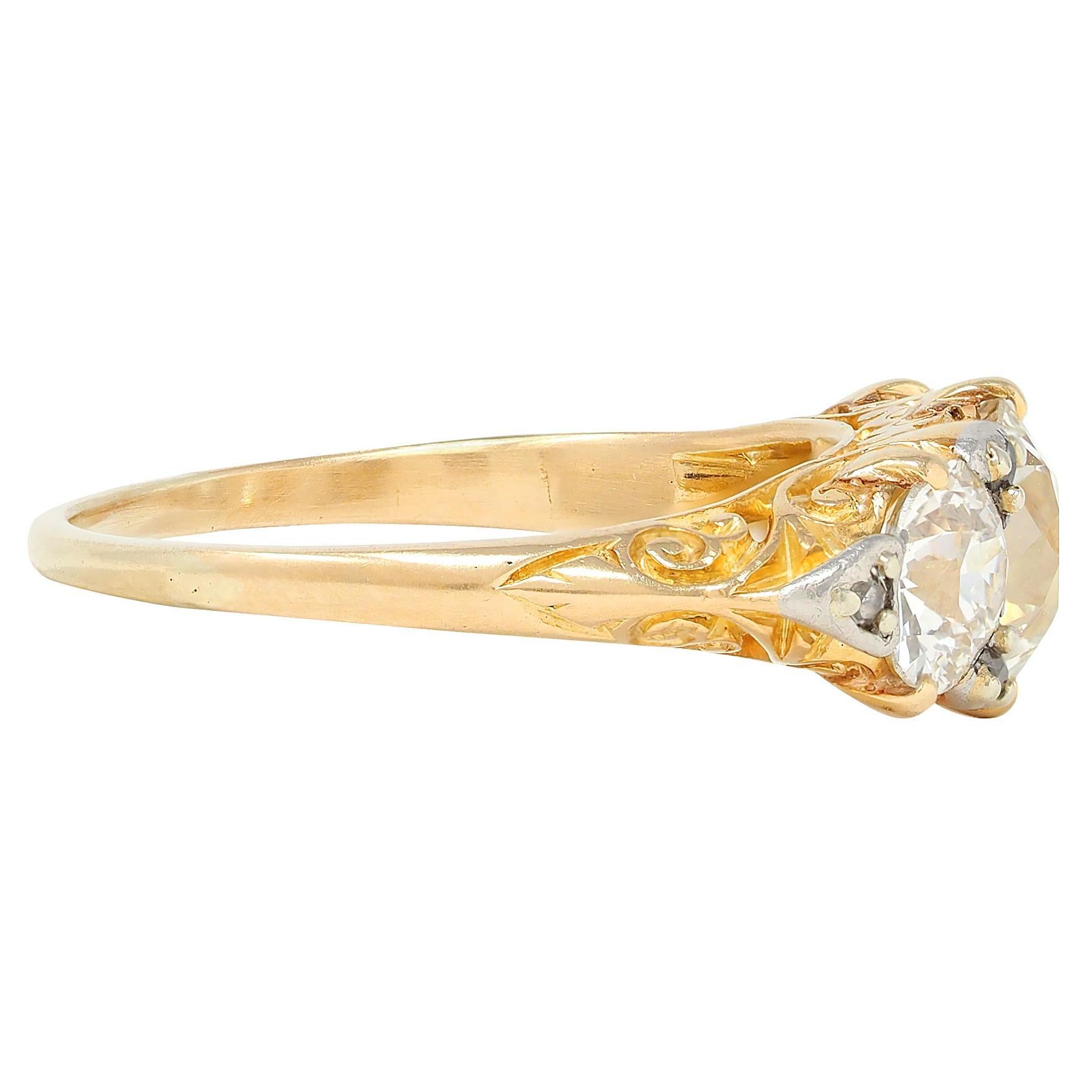 Taglio vecchia miniera Anello a spirale in stile Art Nouveau con diamante Old Mine da 2,40 CTW in oro 18K e argento antico in vendita