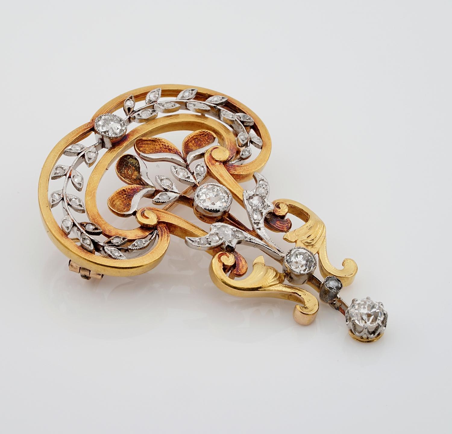 Art Nouveau 2.65 Ct Diamond 18KT Gold Platinum Brooch Pendant For Sale 1