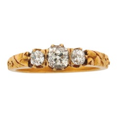 Art Nouveau 3 Old Mine Cut Diamonds Floral 18K Yellow Gold Ring