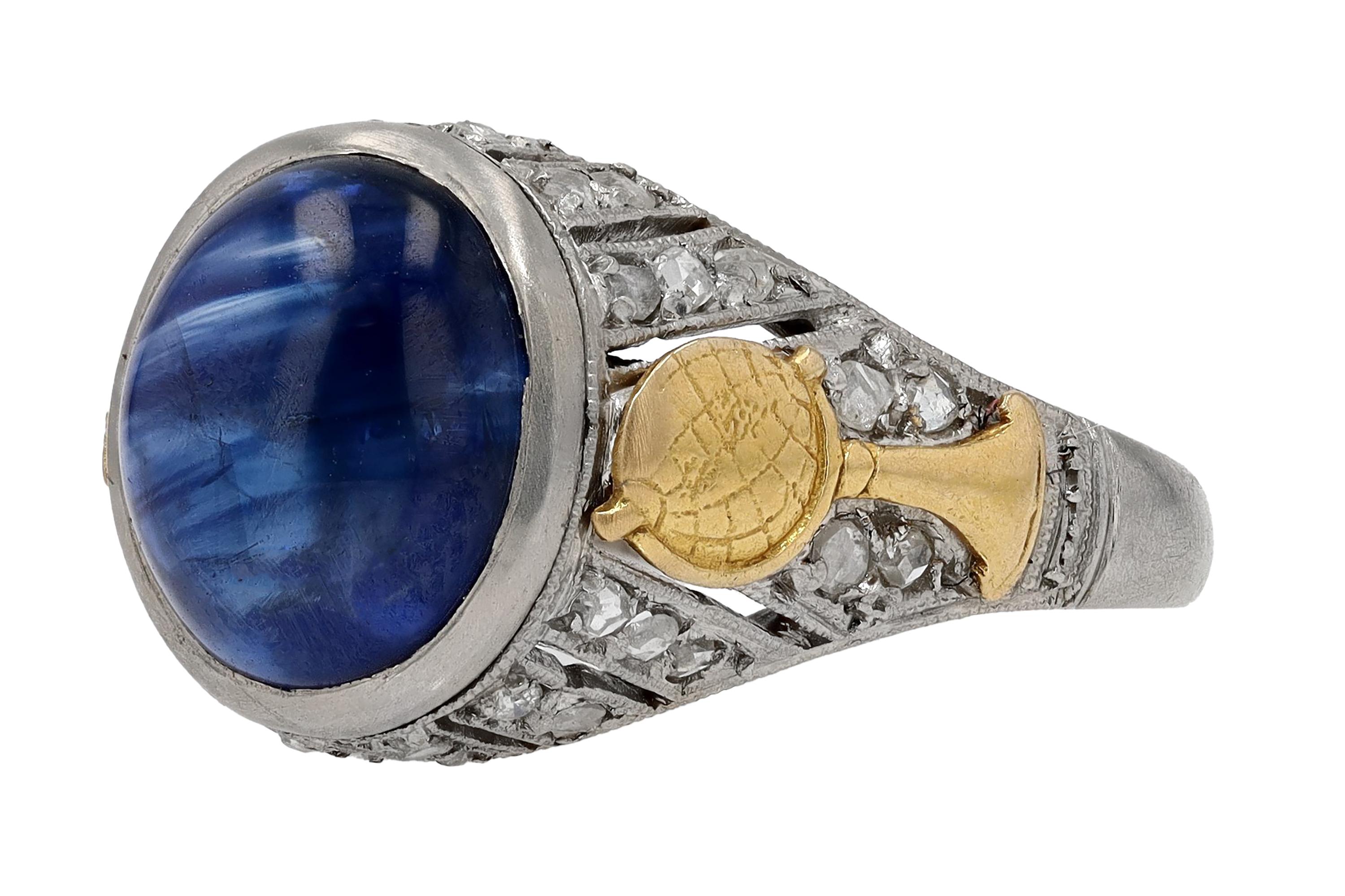 Antique Art Nouveau 4 Carat Cabochon Sapphire Engagement Ring For Sale 1