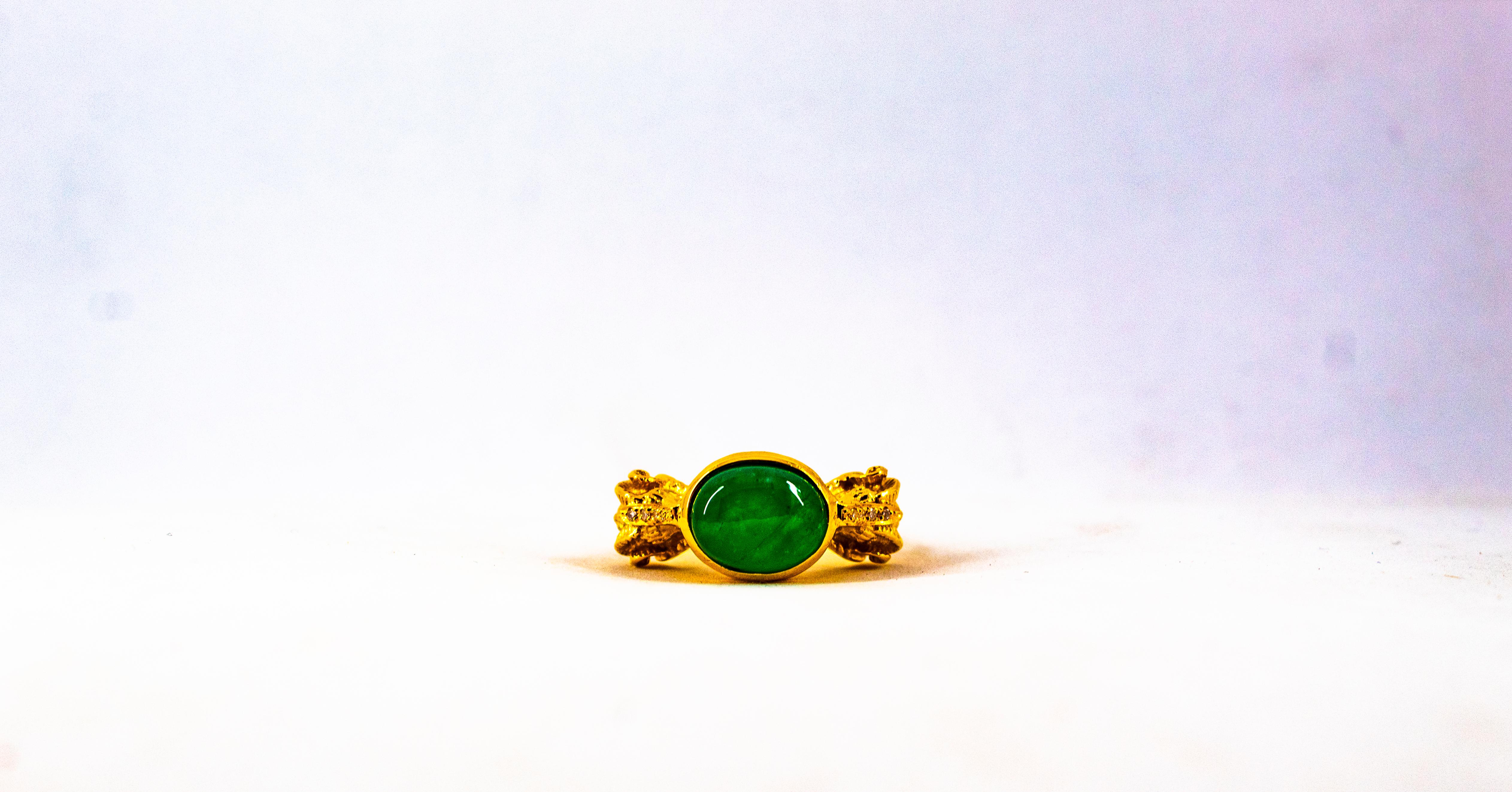 Art Nouveau 4.10 Carat White Diamond Cabochon Emerald Yellow Gold Cocktail Ring 7