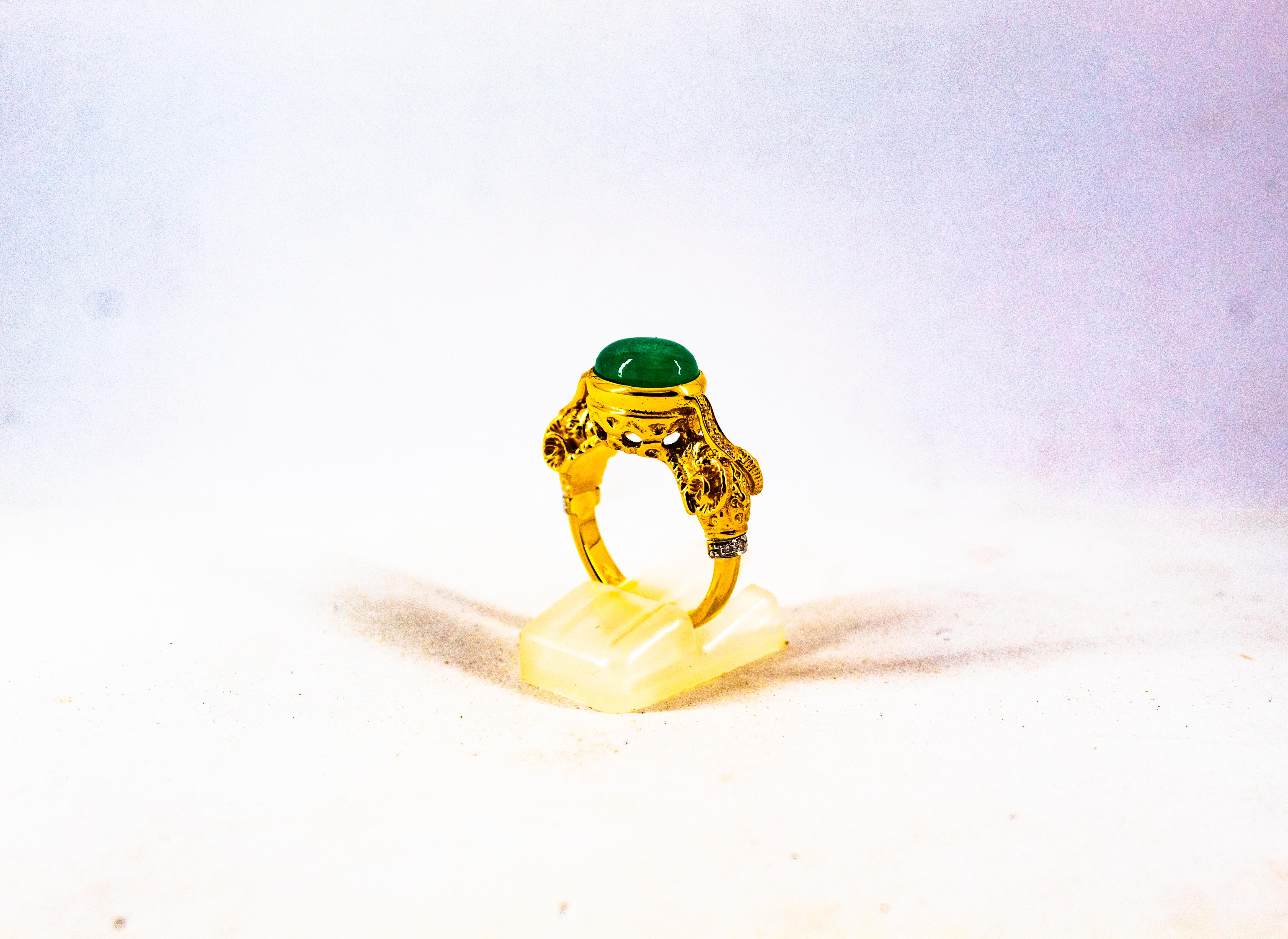 Women's or Men's Art Nouveau 4.10 Carat White Diamond Cabochon Emerald Yellow Gold Cocktail Ring