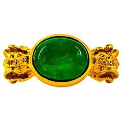 Art Nouveau 4.10 Carat White Diamond Cabochon Emerald Yellow Gold Cocktail Ring
