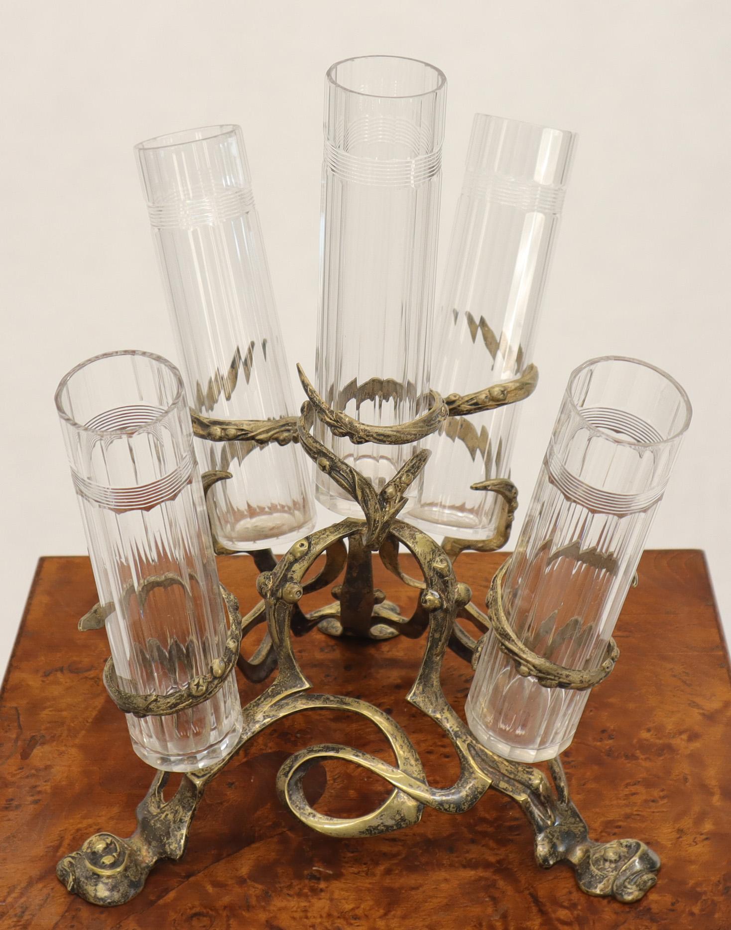 Art nouveau Vases en verre taillé Art Nouveau à 5 branches pour pièce centrale en vente