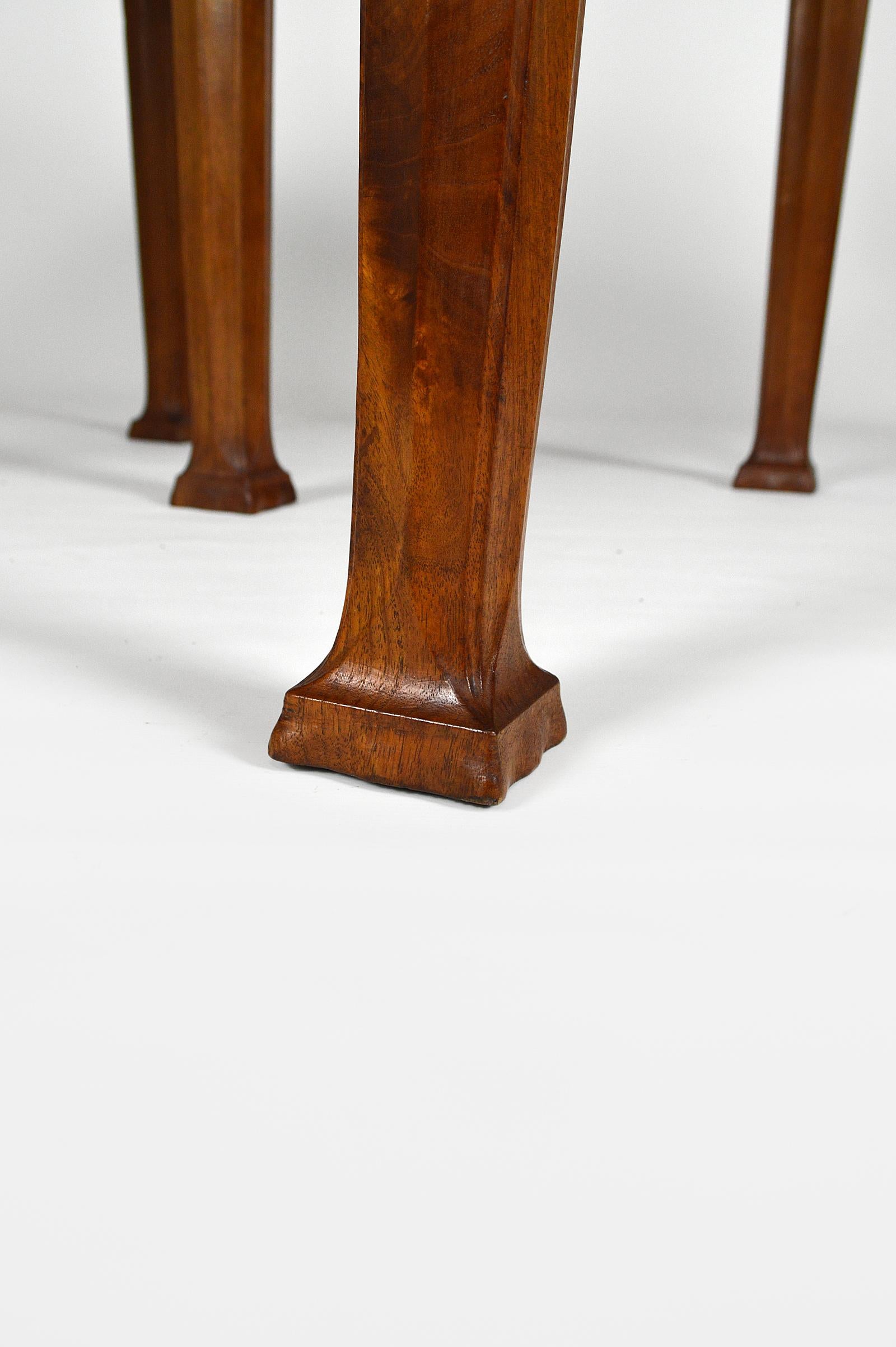 Art Nouveau 5-Legged Dining Table in Walnut by G.E.Nowak, France, circa 1905 9