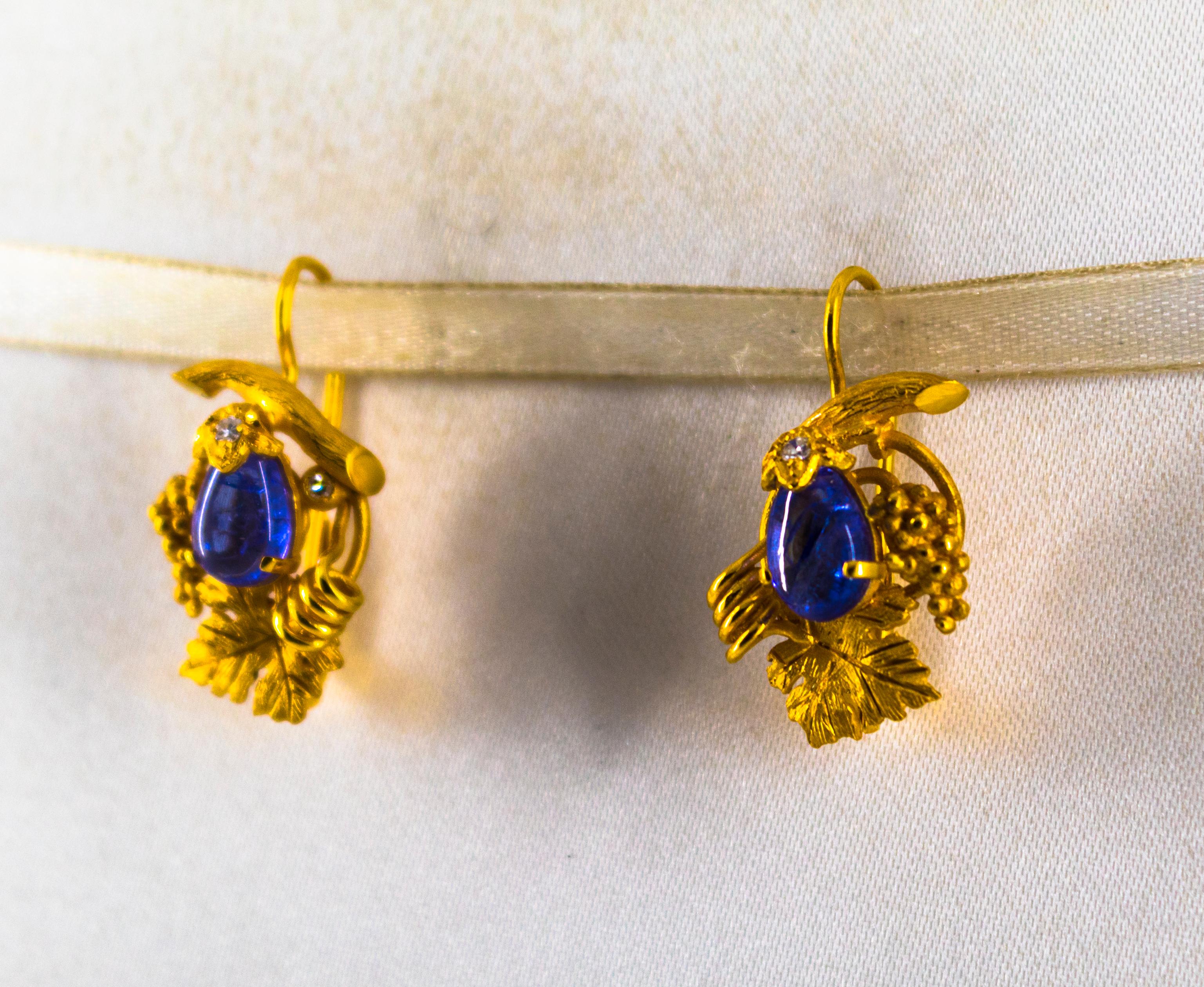 Women's or Men's Art Nouveau 5.12 Carat White Diamond Tanzanite Yellow Gold Lever-Back Earrings