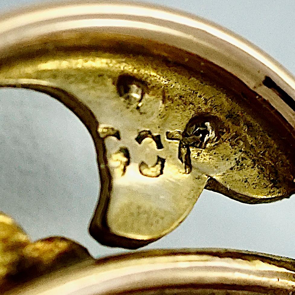 Pendentif lavalière Art nouveau en or 9 carats, pâte de péridots et perles naturelles en vente 4